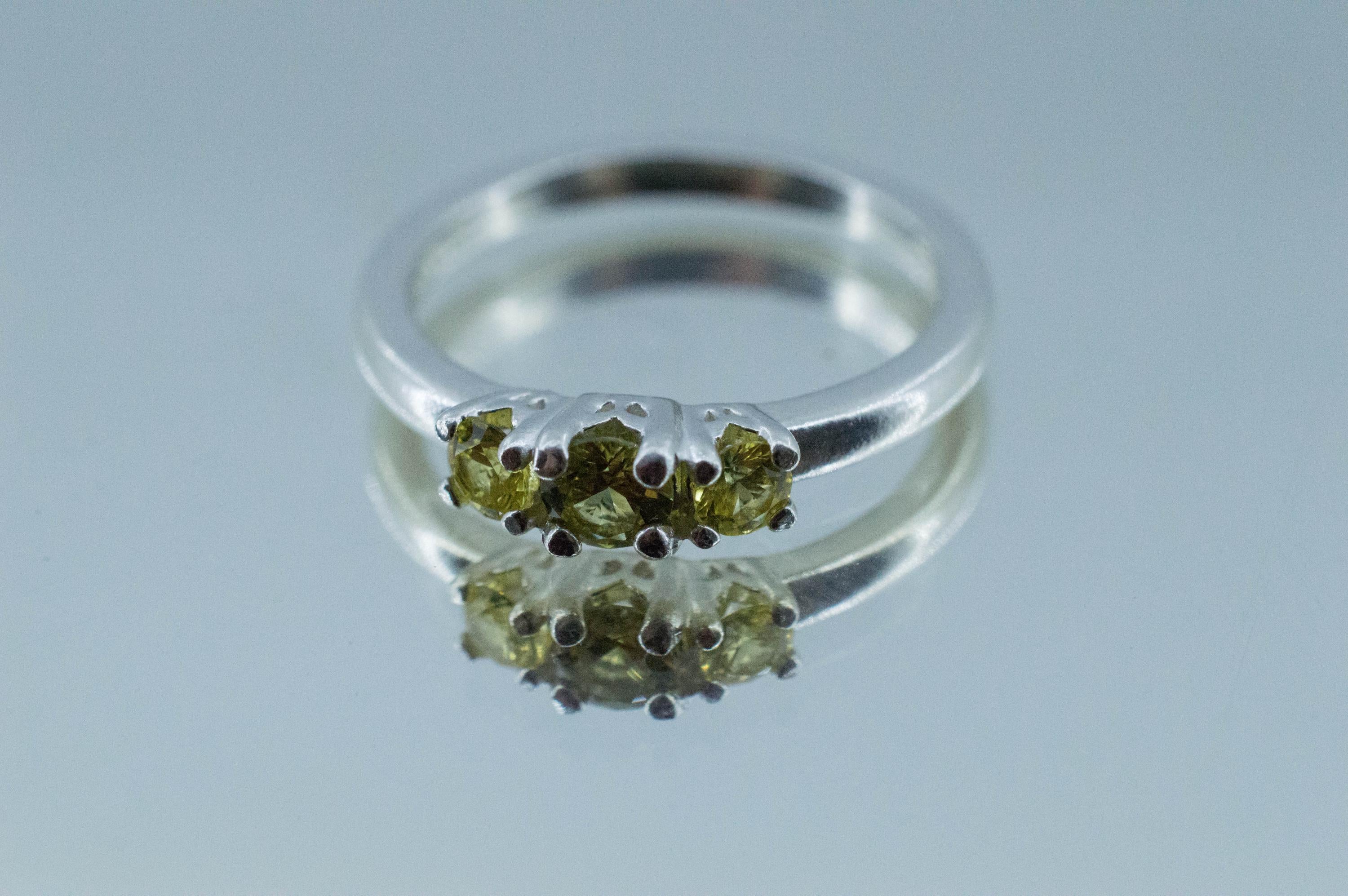 Biashara Sapphire Ring, Natural Untreated Kenya Sapphire; 0.525cts