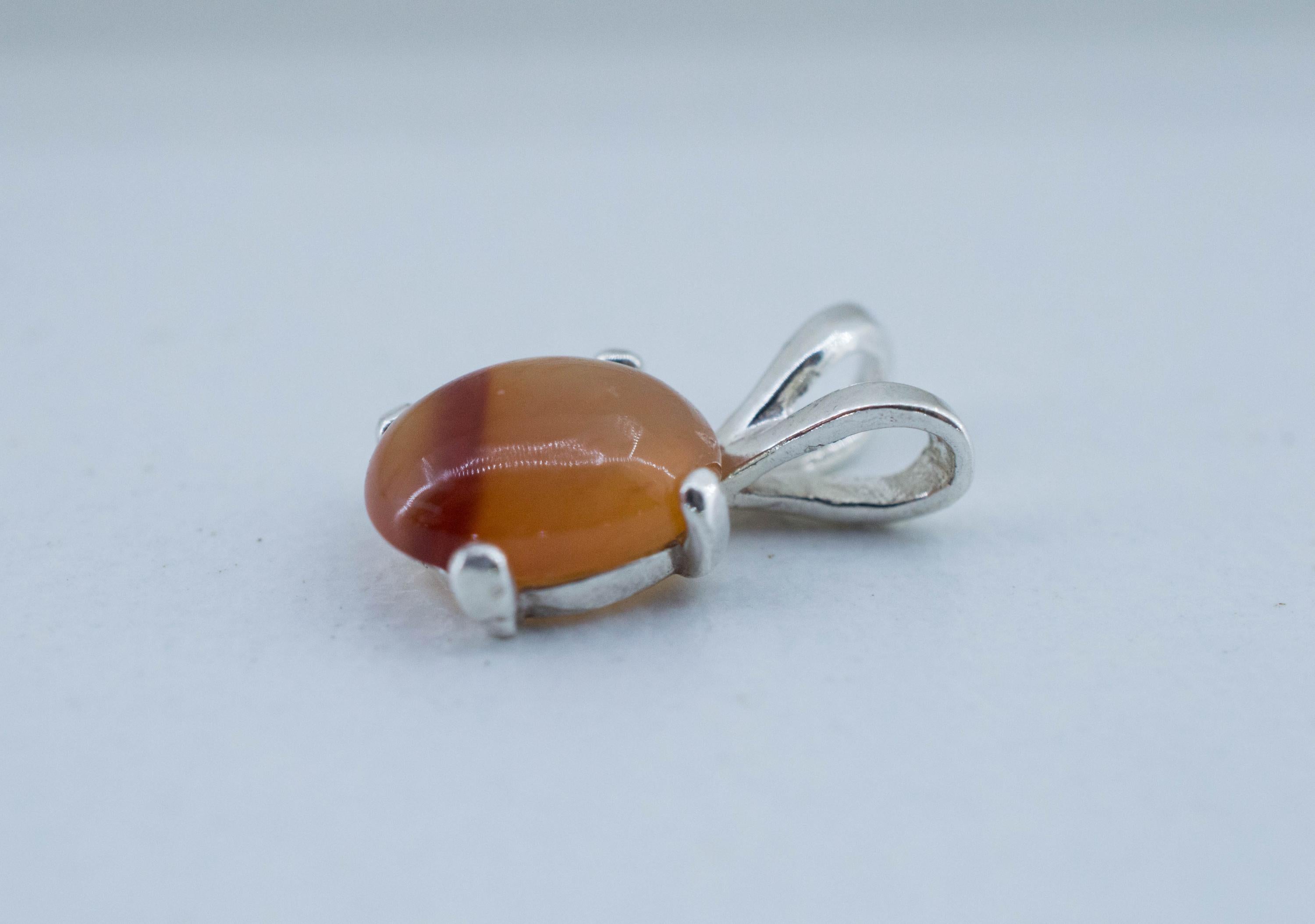 Carnelian Pendant, Natural Untreated New Jersey Carnelian; 0.935cts - Mark Oliver Gems