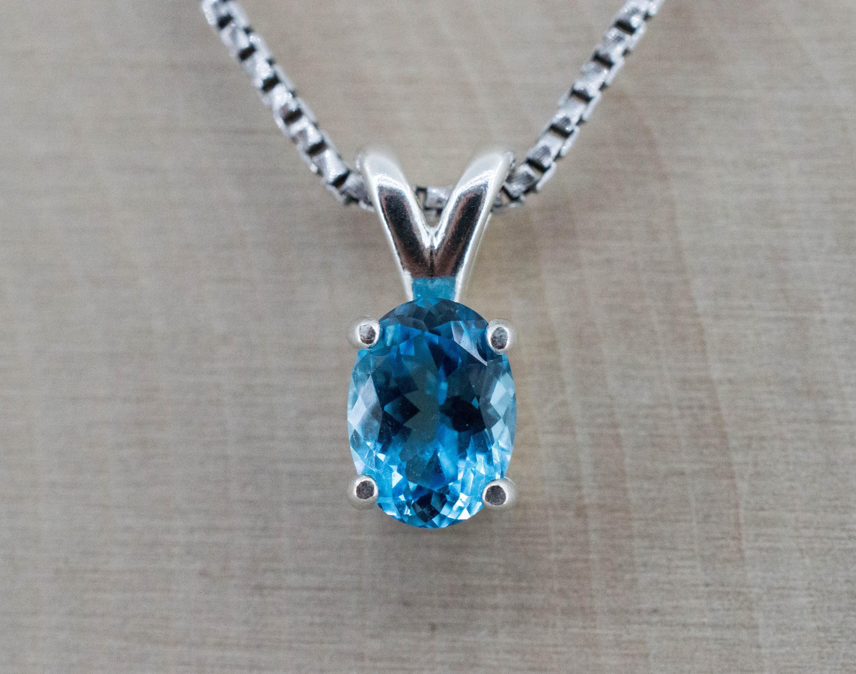 Blue Topaz Pendant; Genuine Brazil Topaz; 1.495cts - Mark Oliver Gems