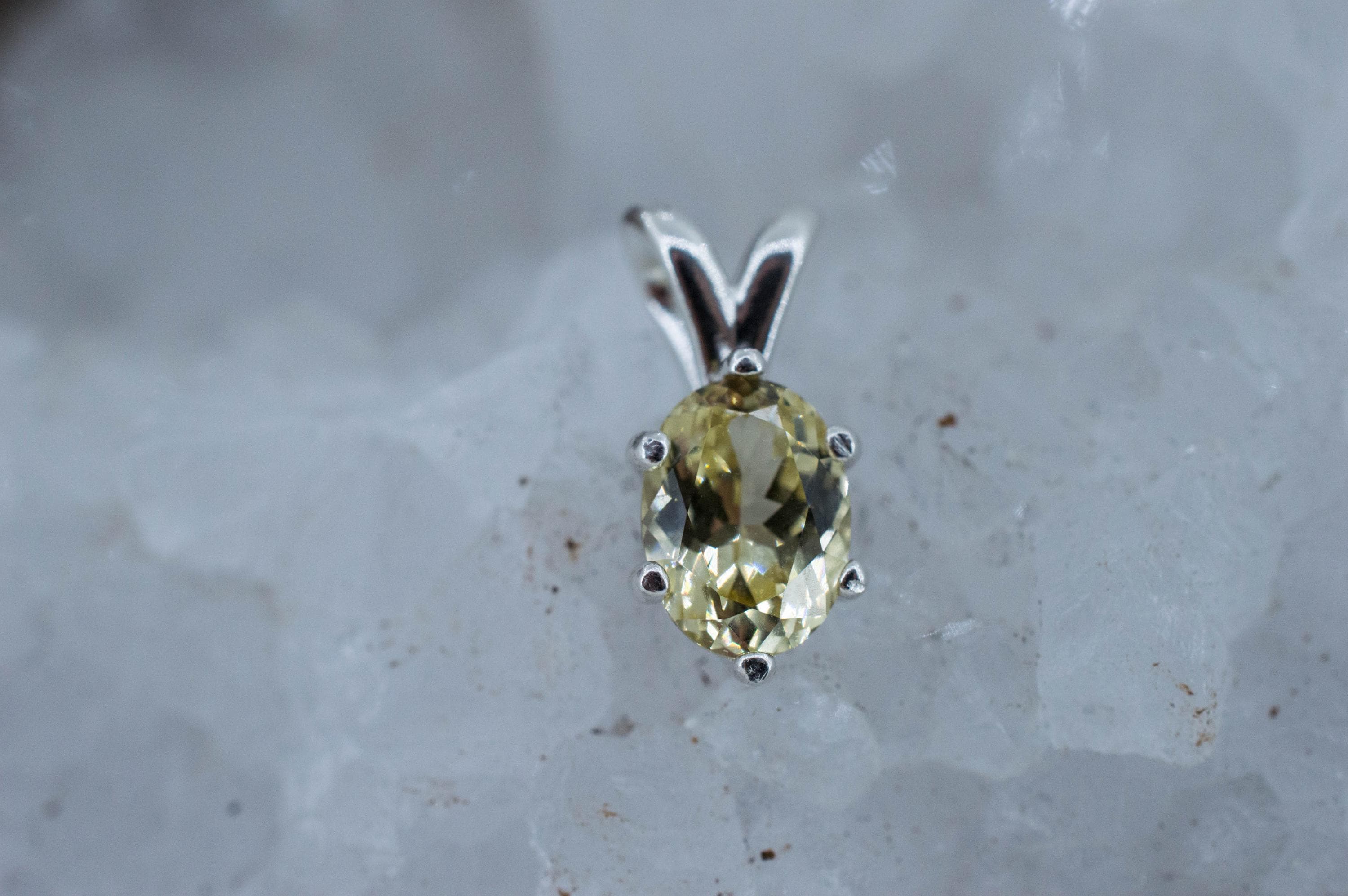 Grossular Garnet Pendant; Natural Untreated Tanzania Garnet; 1.615cts - Mark Oliver Gems