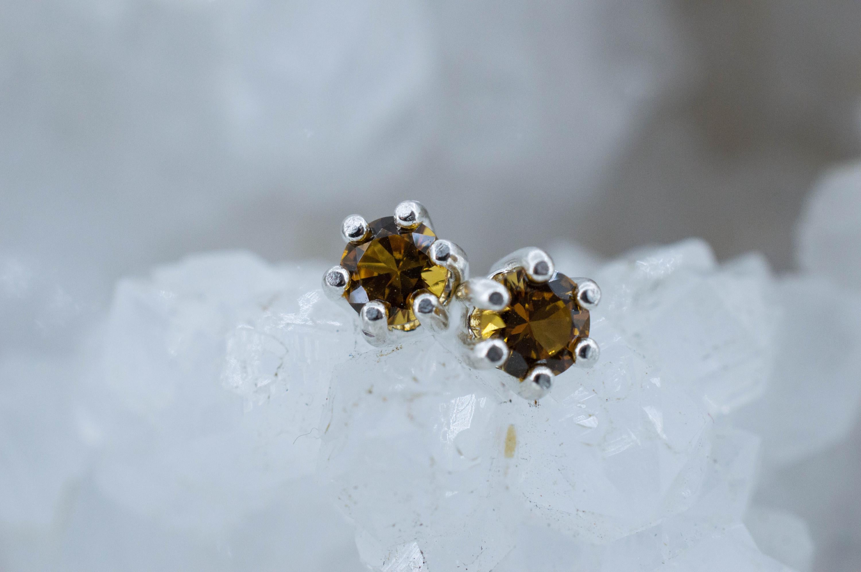 Grossular Garnet Earrings; Natural Untreated Tanzania Garnet; 0.680cts - Mark Oliver Gems