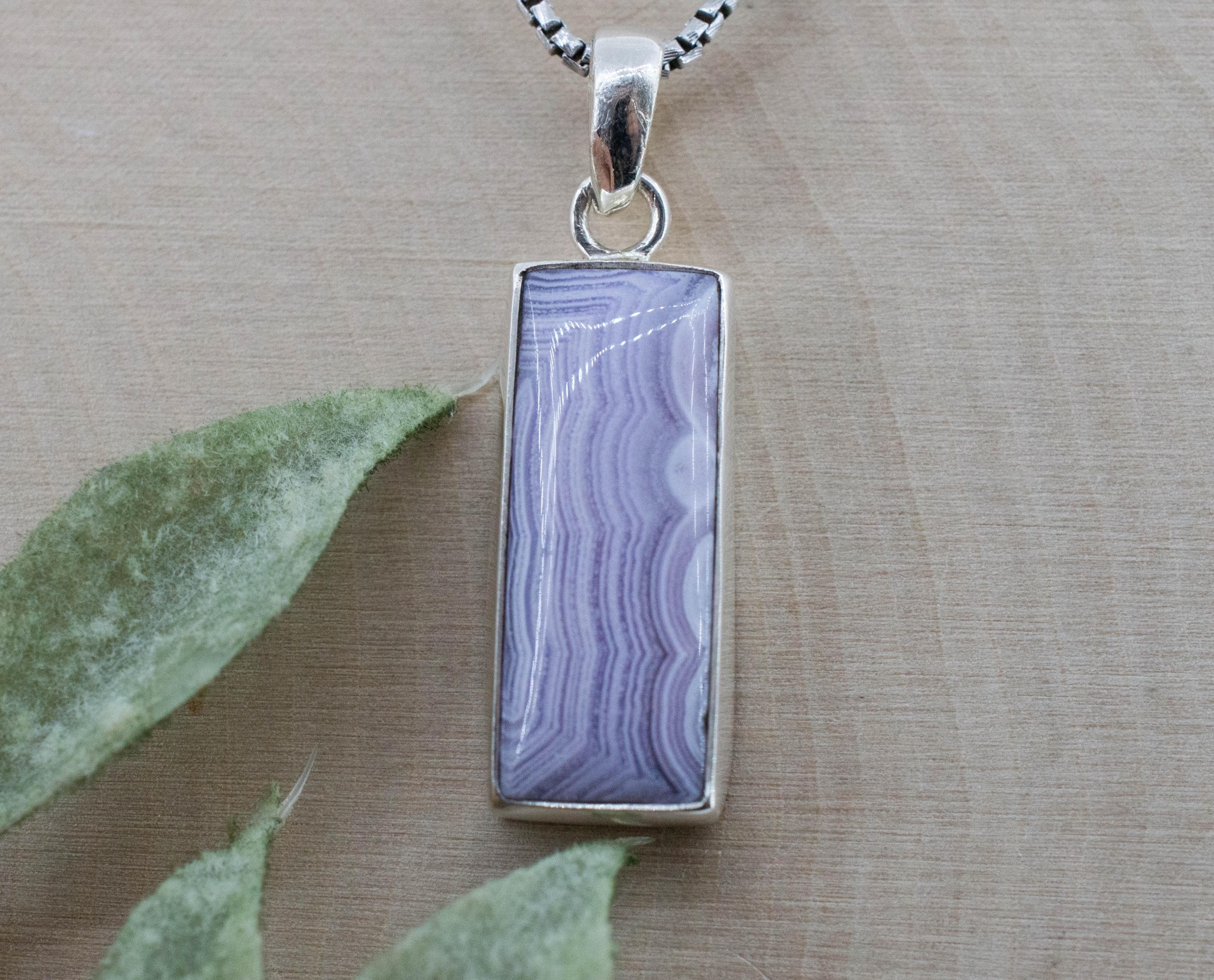 Parcelas Agate Pendant; Natural and Untreated Mexican Agate - Mark Oliver Gems