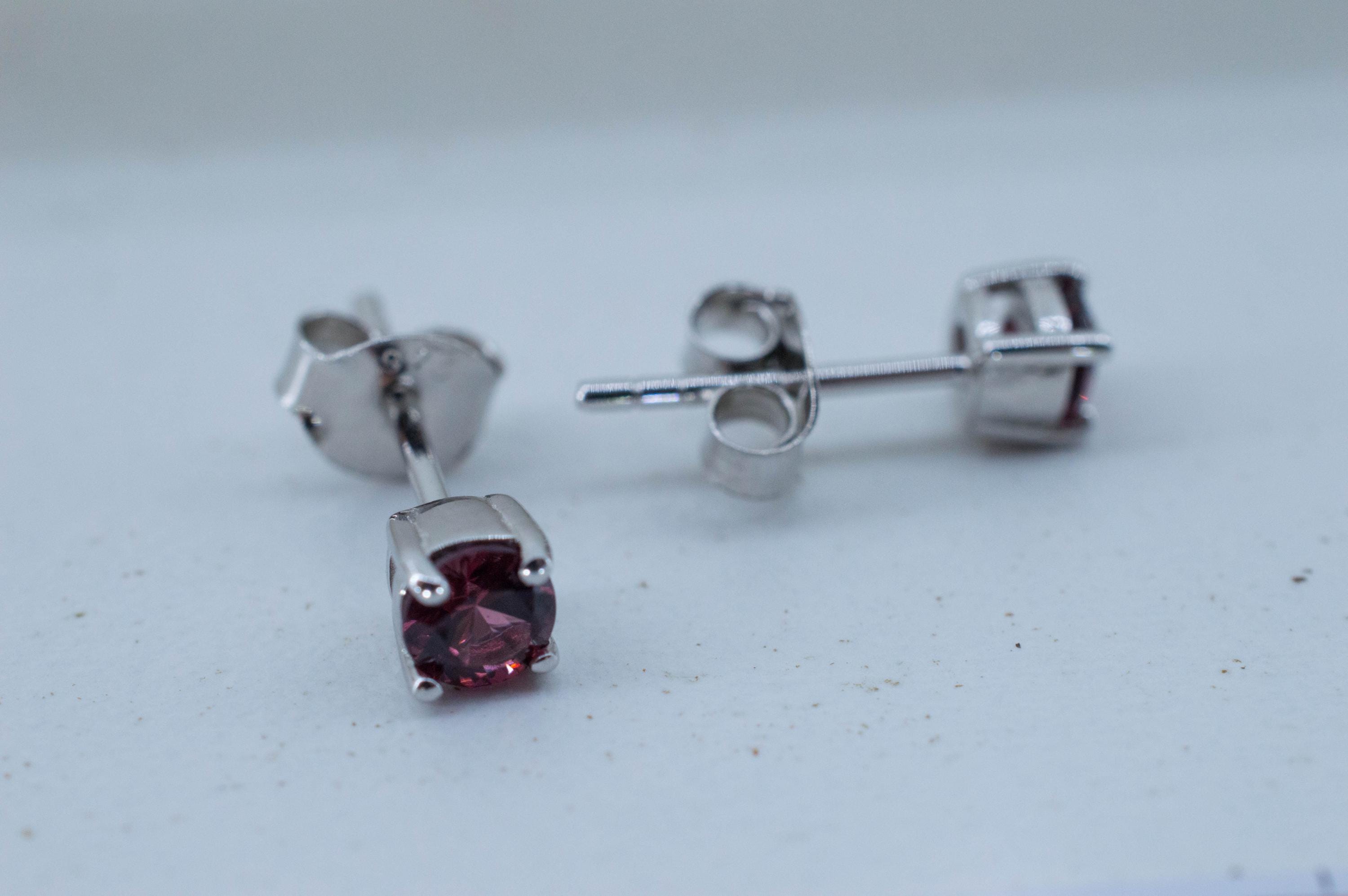 Pomegranate Sapphire Earrings, Natural Thailand Sapphire; 0.580cts - Mark Oliver Gems
