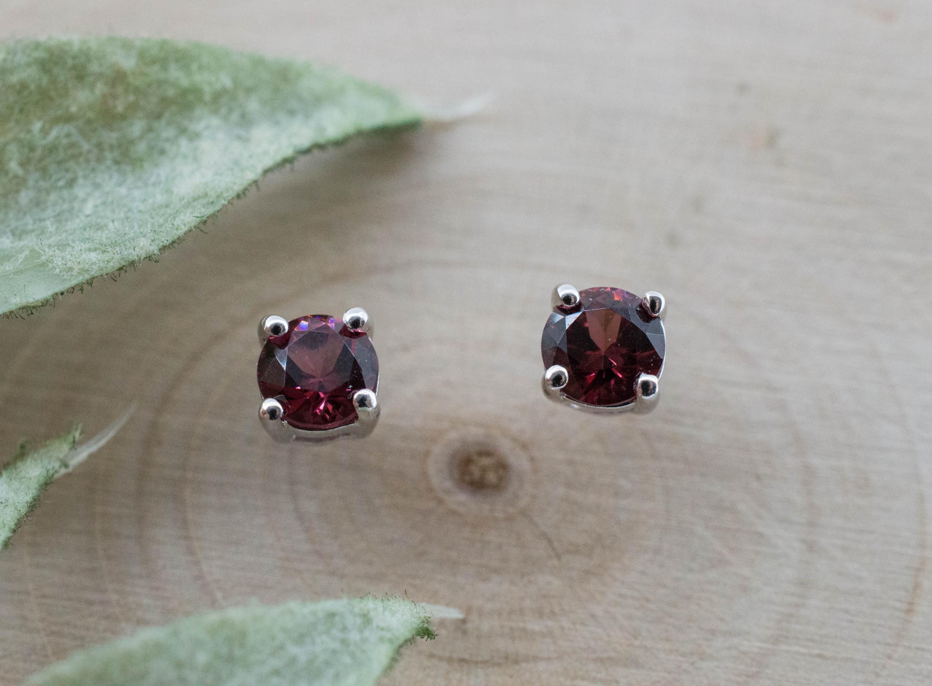 Pomegranate Sapphire Earrings, Natural Thailand Sapphire; 0.580cts - Mark Oliver Gems