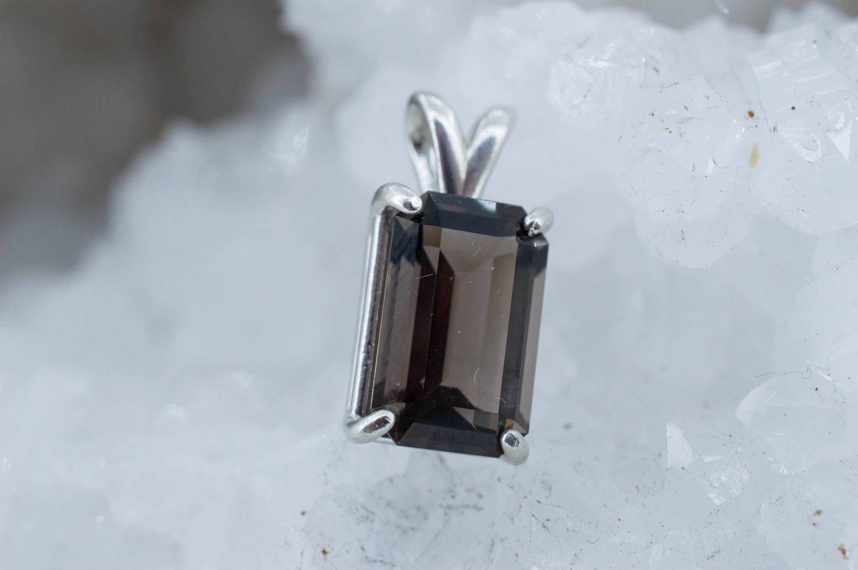 Colombianite Pendant; Natural Untreated Colombia Pseudotektite; 4.895cts - Mark Oliver Gems