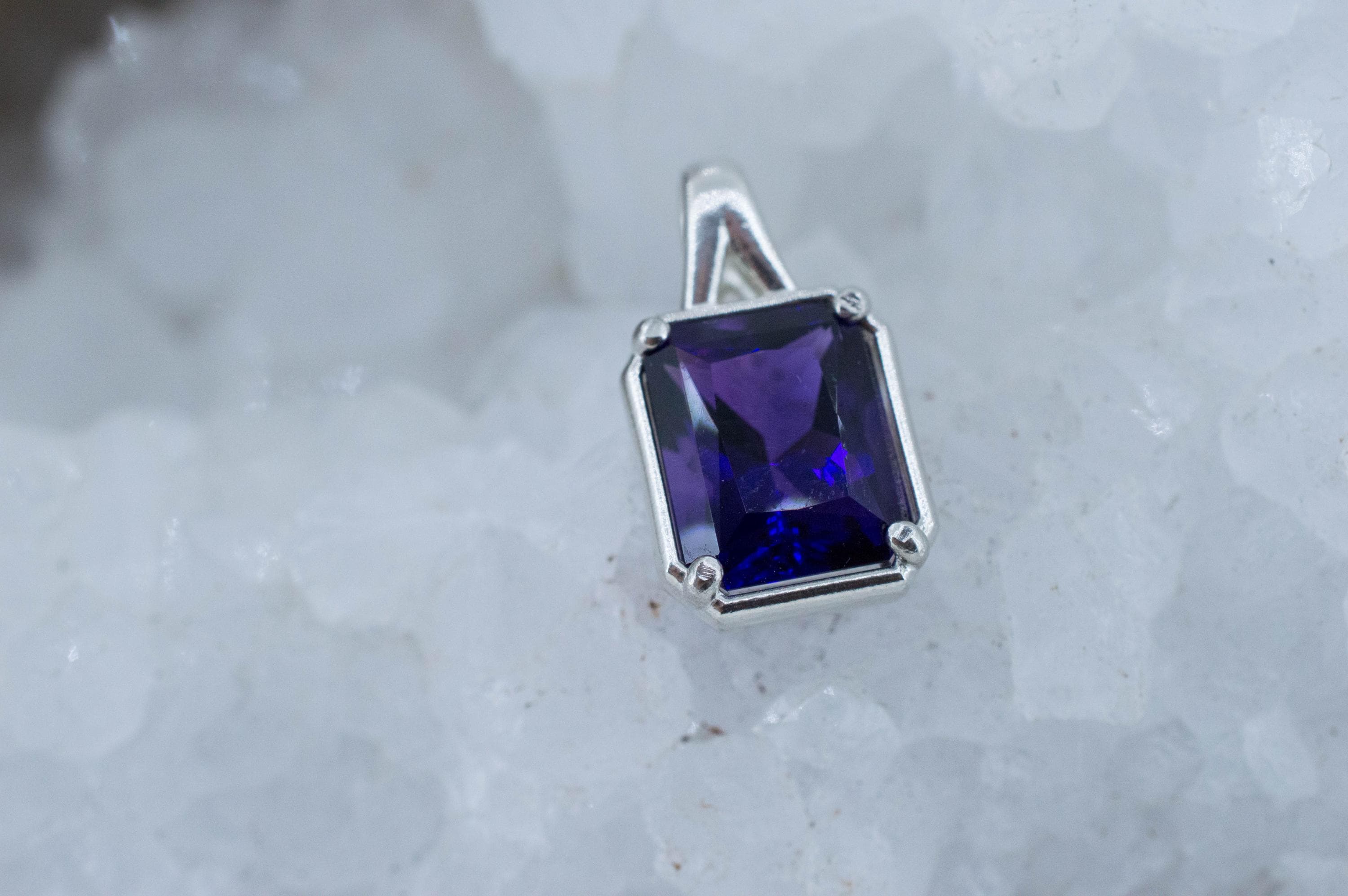 Amethyst Pendant, Natural Untreated Uruguay Amethyst; 3.770cts - Mark Oliver Gems