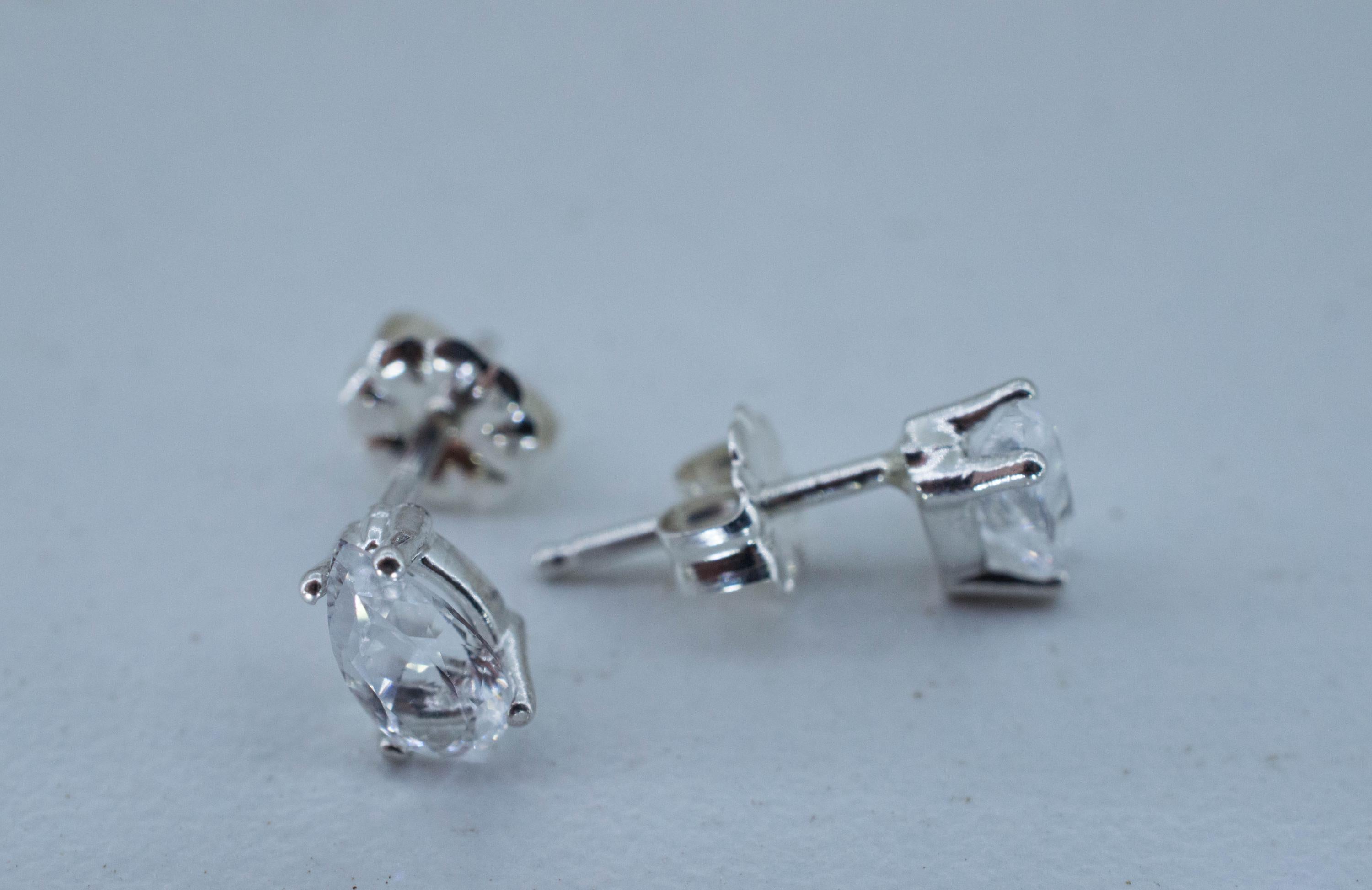 Goshenite Earrings; Natural Untreated Mozambique Platinum Beryl; 0.960cts - Mark Oliver Gems
