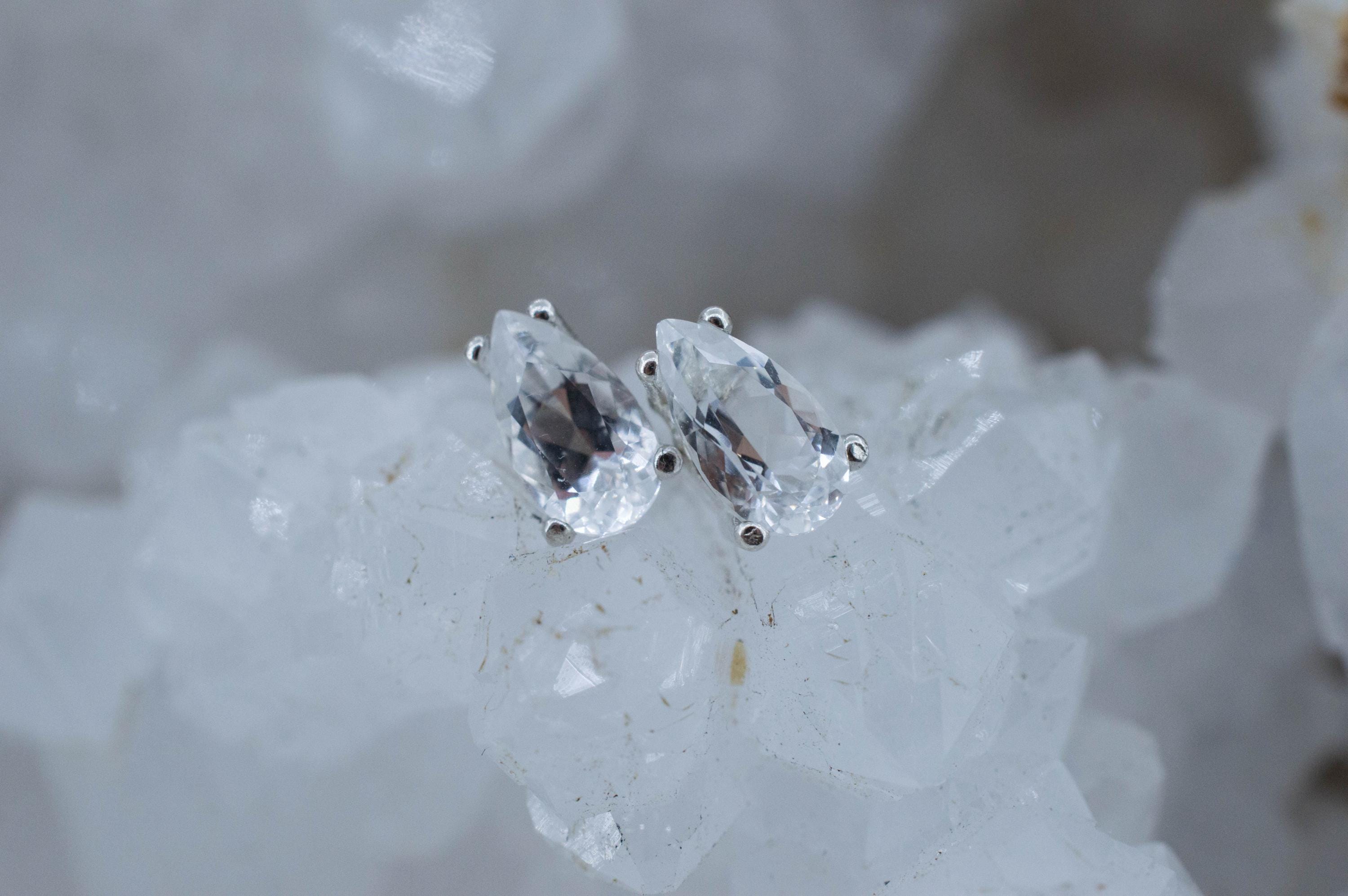 Goshenite Earrings; Natural Untreated Mozambique Platinum Beryl; 0.960cts - Mark Oliver Gems