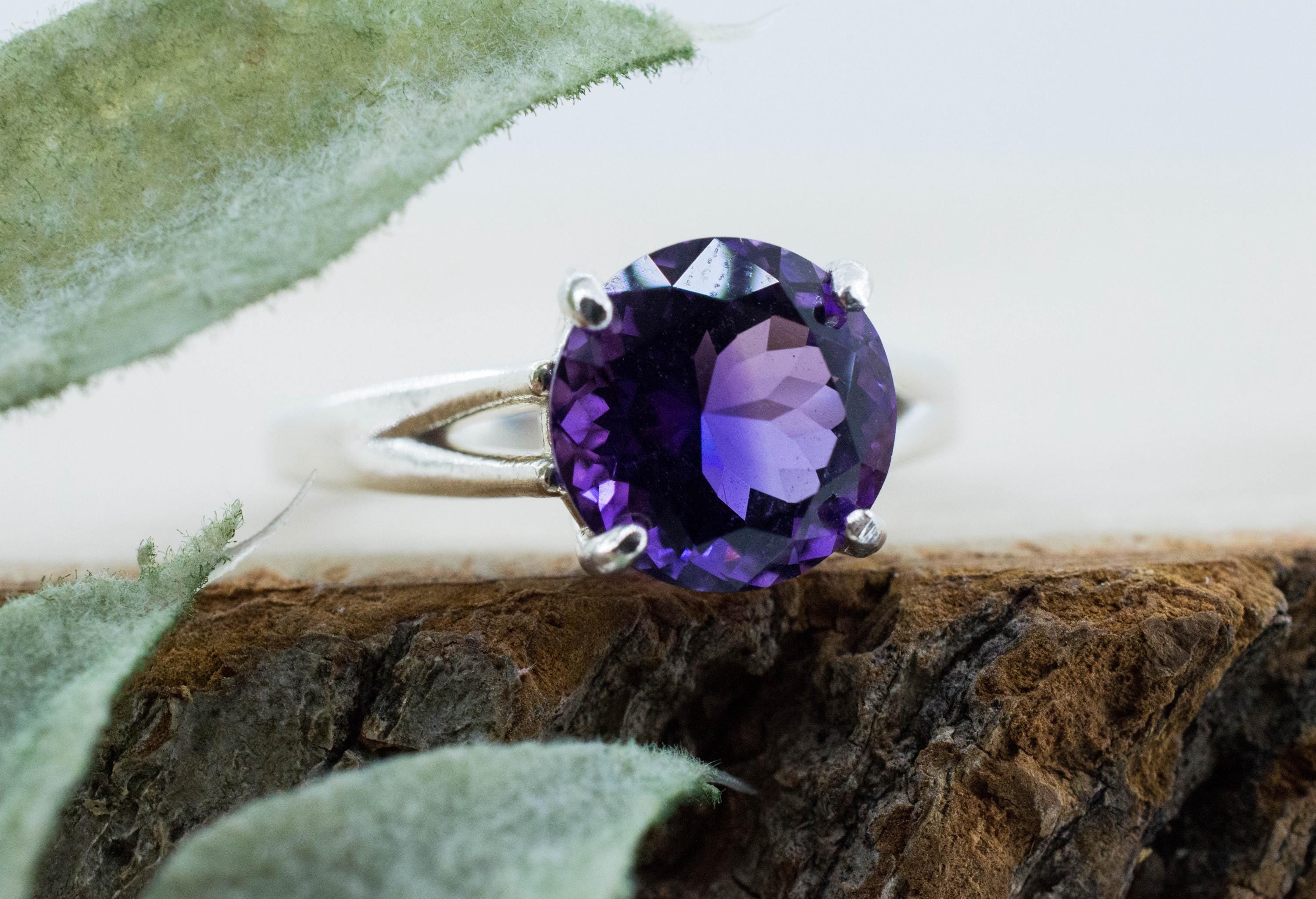 Amethyst Ring; Natural Untreated Uruguay Amethyst; 2.515cts - Mark Oliver Gems