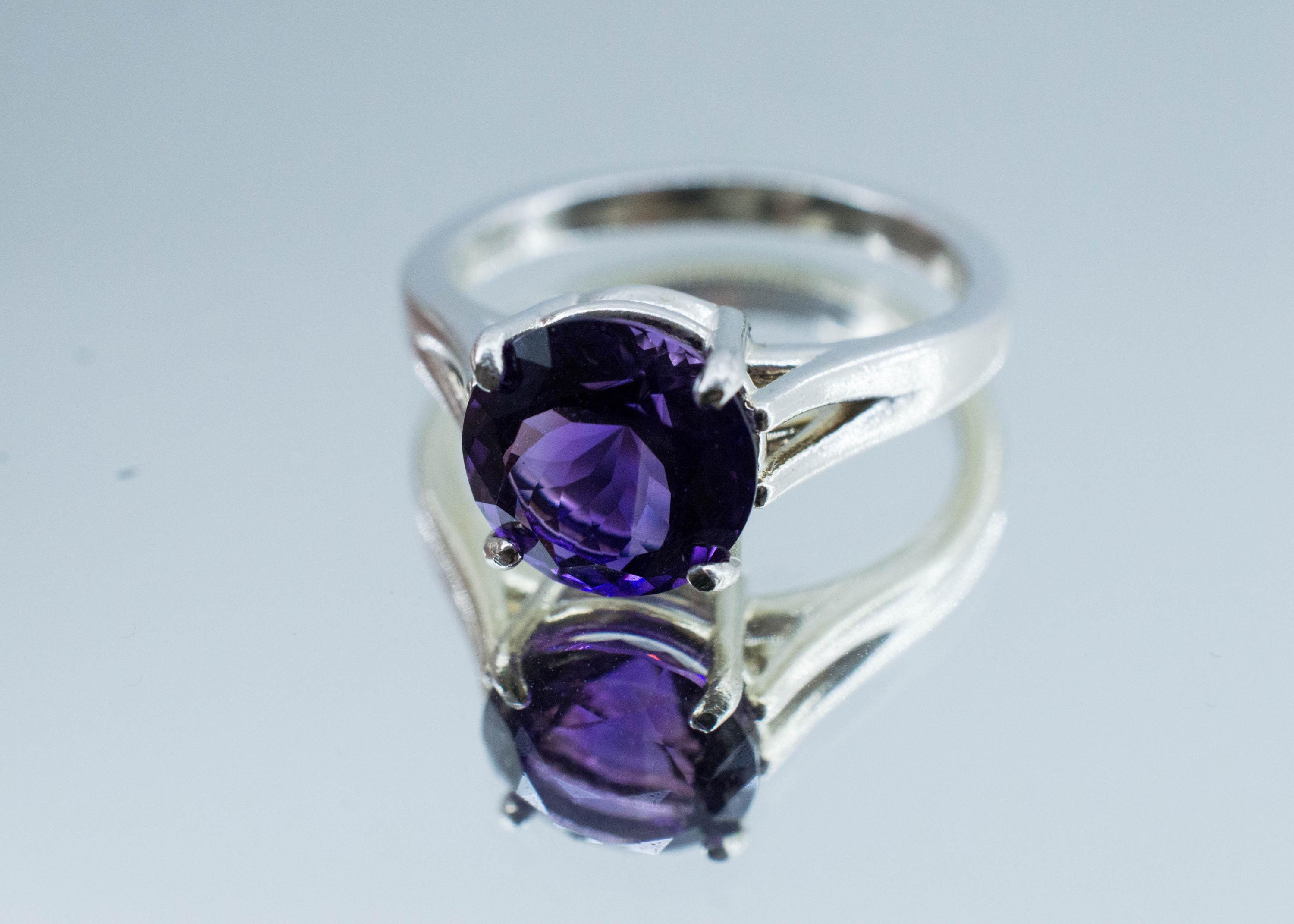 Amethyst Ring; Natural Untreated Uruguay Amethyst; 2.515cts - Mark Oliver Gems
