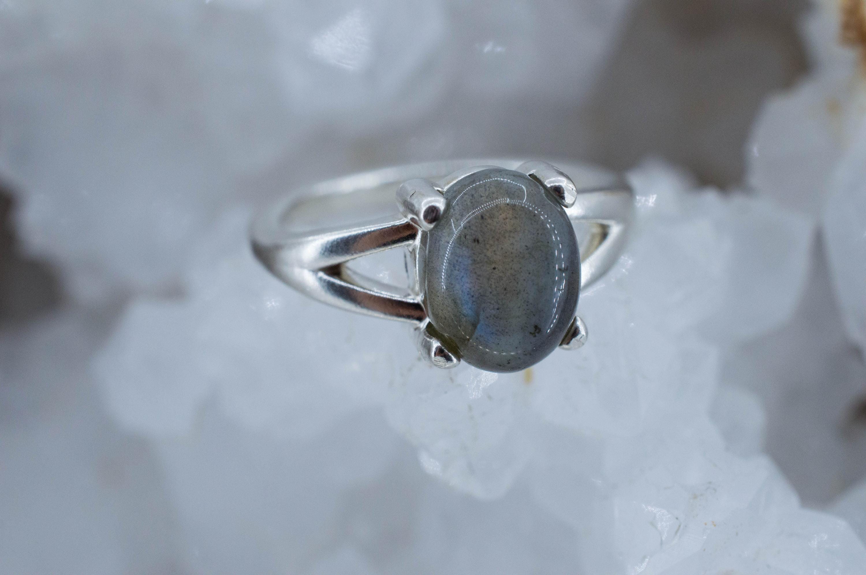 Labradorite Ring, Natural Untreated Madagascar Labradorite; 3.055cts - Mark Oliver Gems
