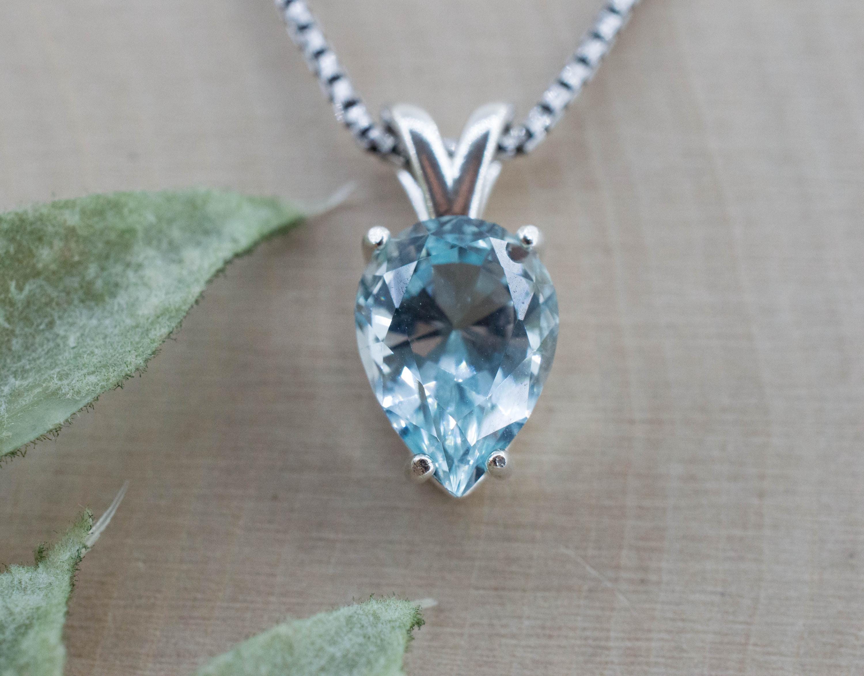 Blue Topaz Pendant; Natural Untreated Ukraine Topaz; 3.330cts - Mark Oliver Gems