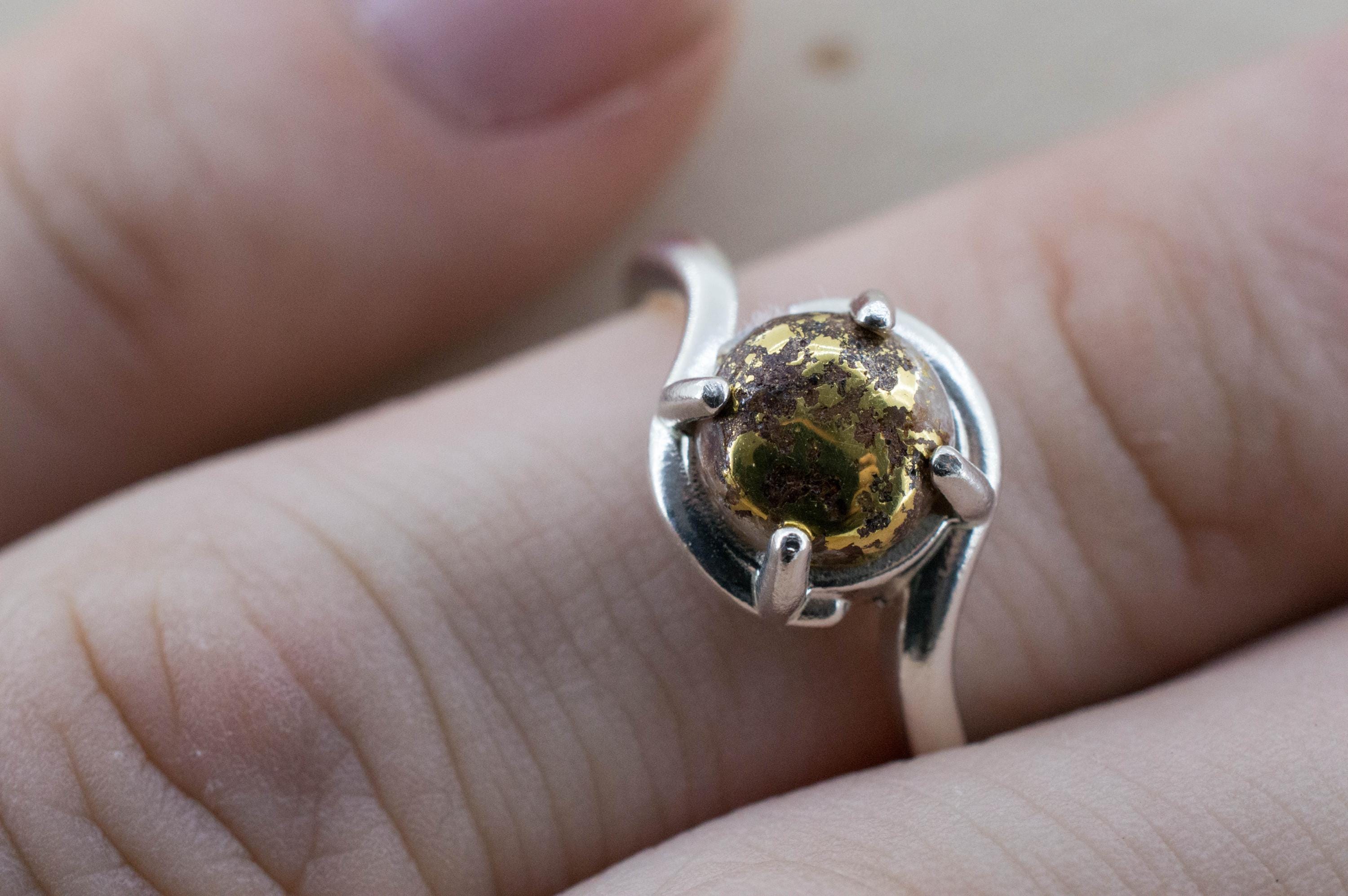 Gold Included Quartz Ring; Natural Untreated Australia Gold Quartz; 2.240cts - Mark Oliver Gems