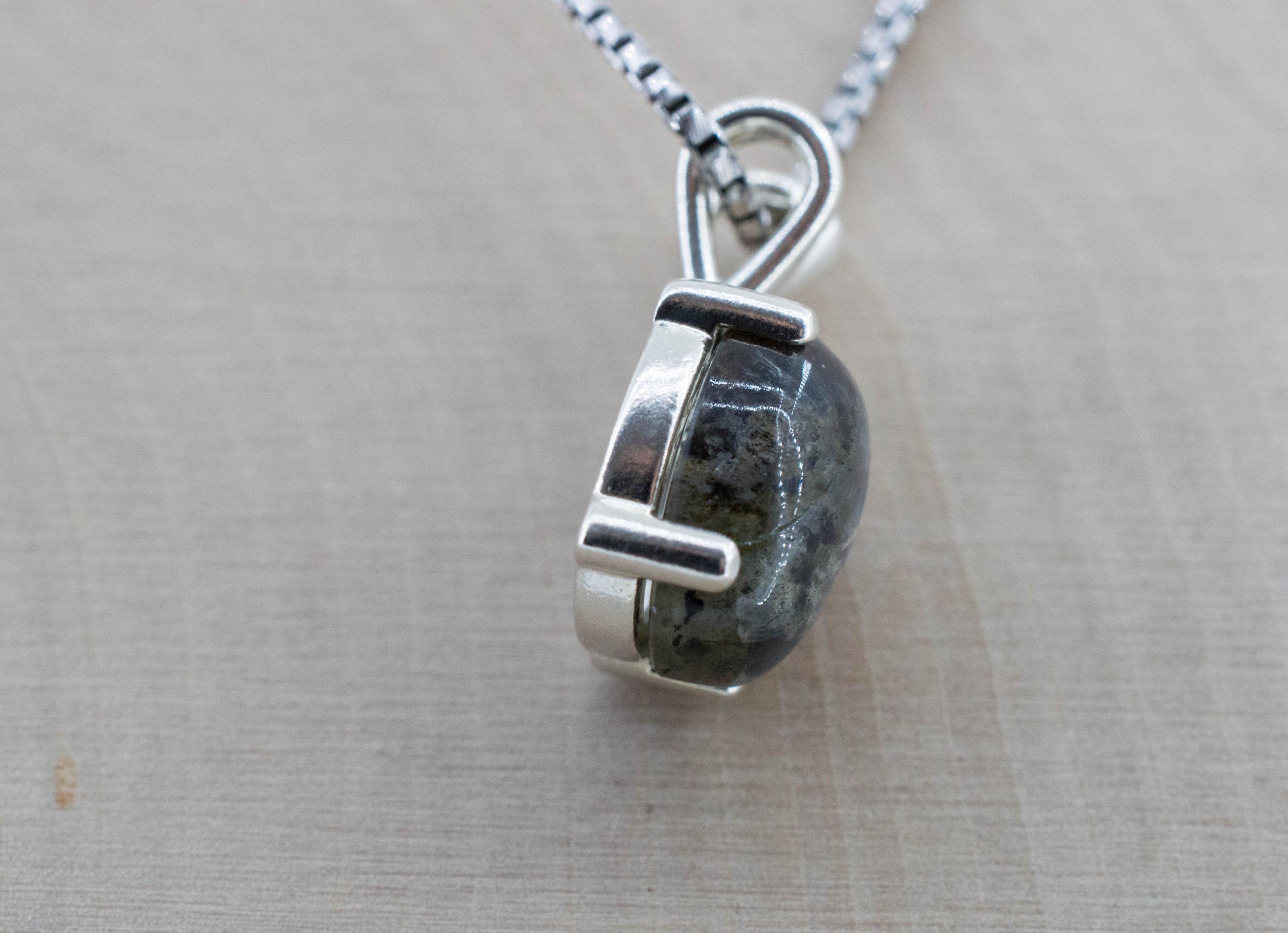 Labradorite Pendant; Natural Untreated Madagascar Labradorite; 5.380cts - Mark Oliver Gems
