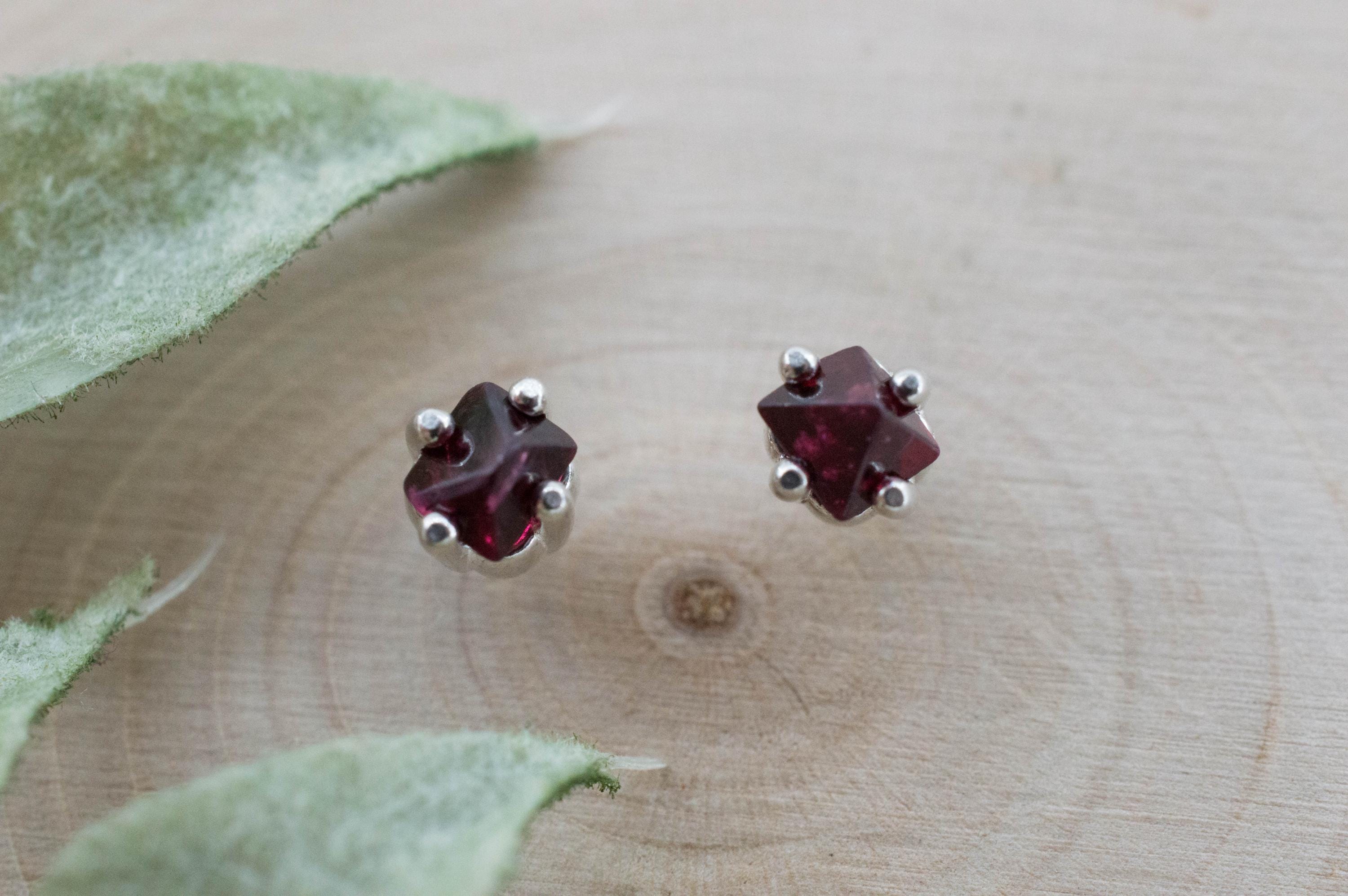 Red Spinel Earrings; Natural Untreated Burma Spinel; 0.970cts - Mark Oliver Gems