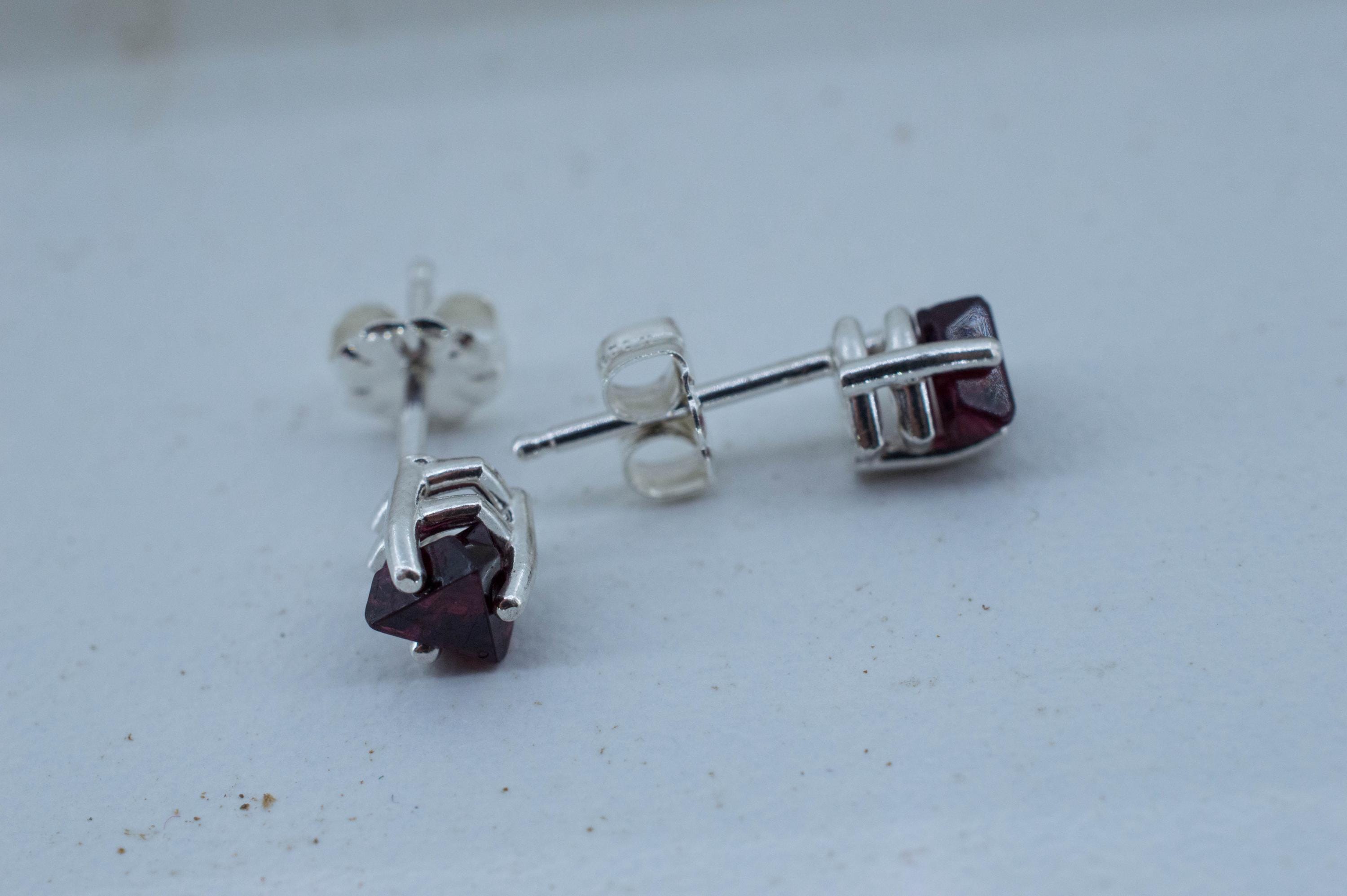 Red Spinel Earrings; Natural Untreated Burma Spinel; 1.005cts - Mark Oliver Gems