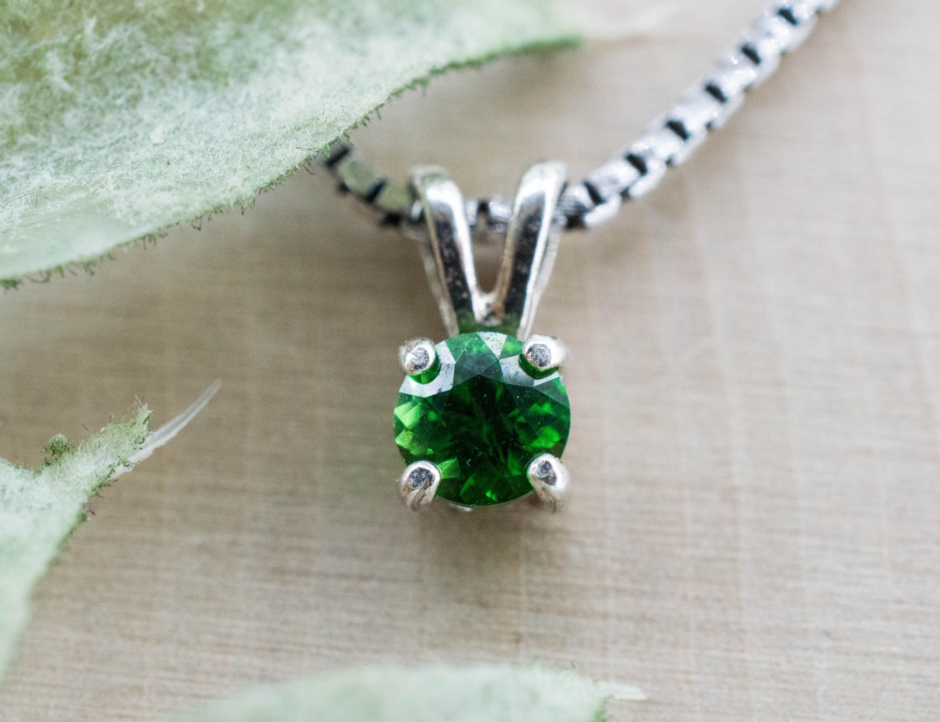 Tsavorite Garnet Pendant; Natural Untreated Kenya Green Garnet; 0.420cts - Mark Oliver Gems