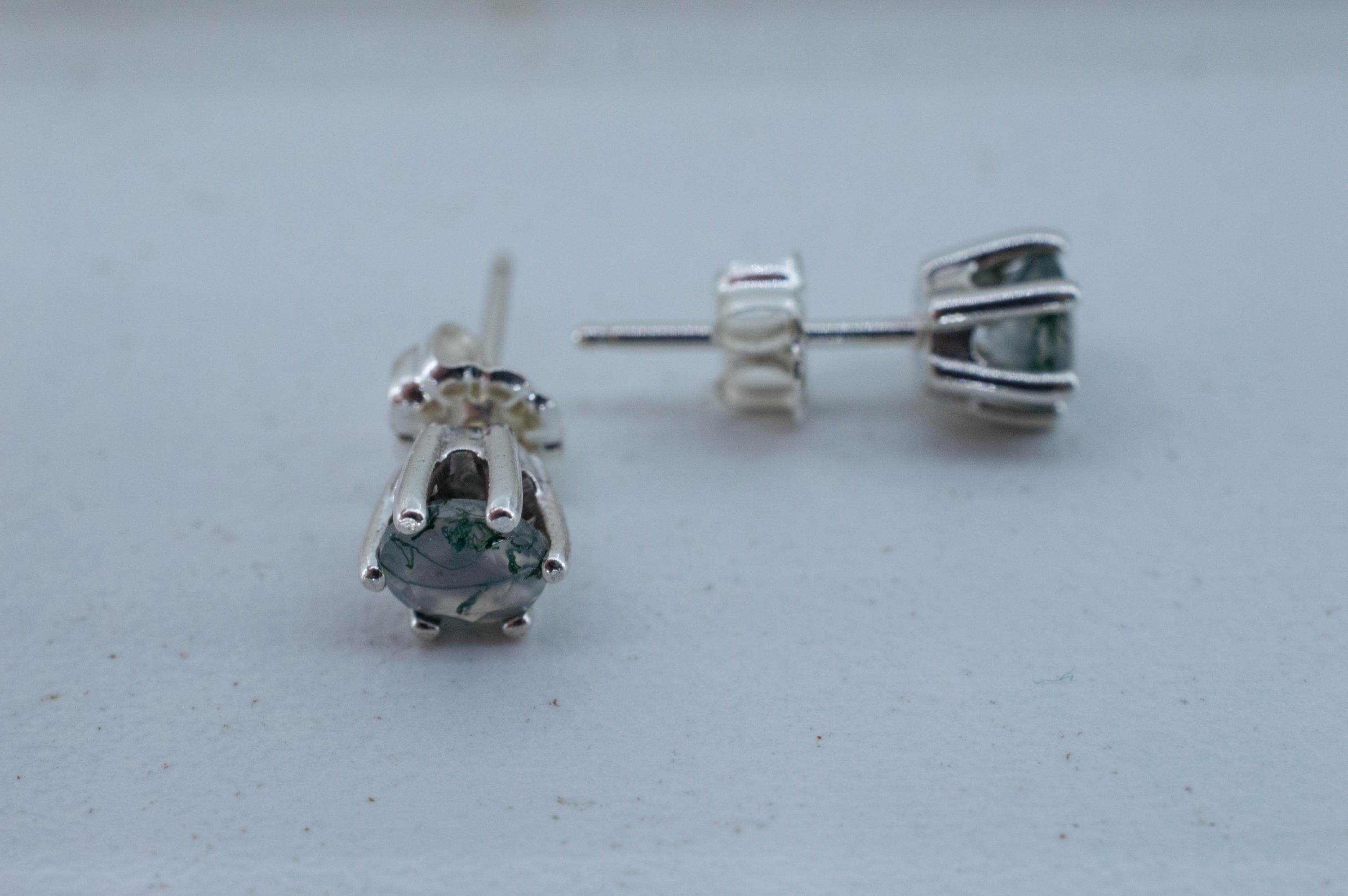 Green Moss Agate Earrings, Natural Untreated India Agate; 0.830cts