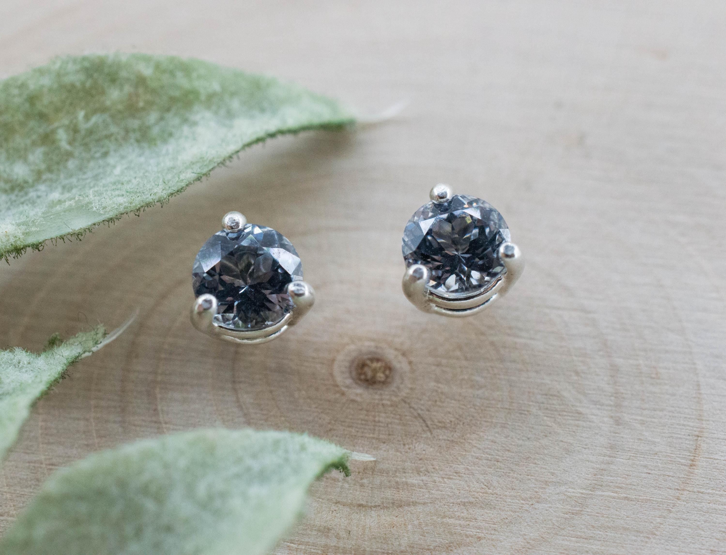 Gray Spinel Earrings; Natural Untreated Mozambique Spinel; 1.090cts