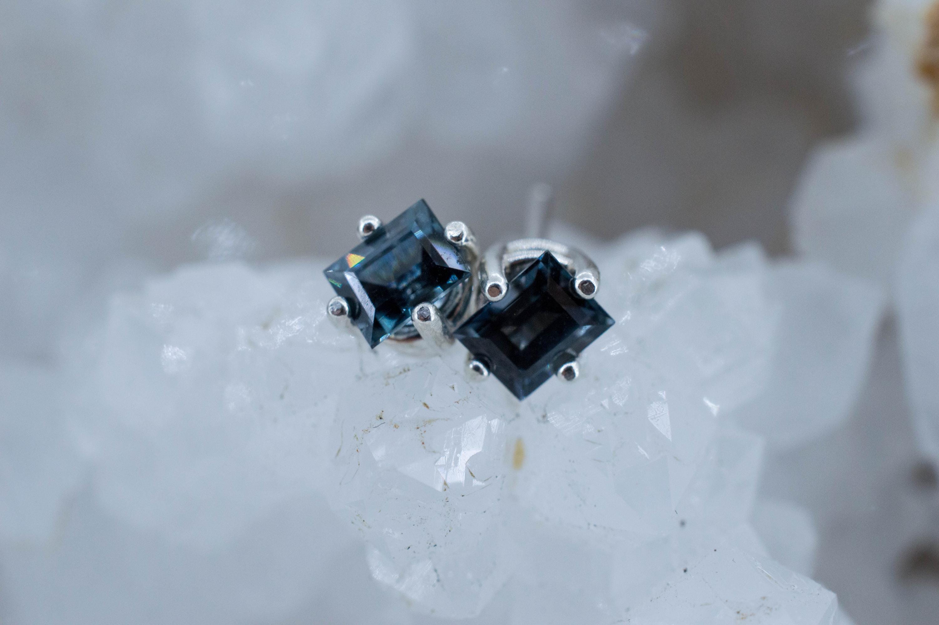Gray Spinel Earrings; Natural Untreated Mozambique Spinel; 1.140cts