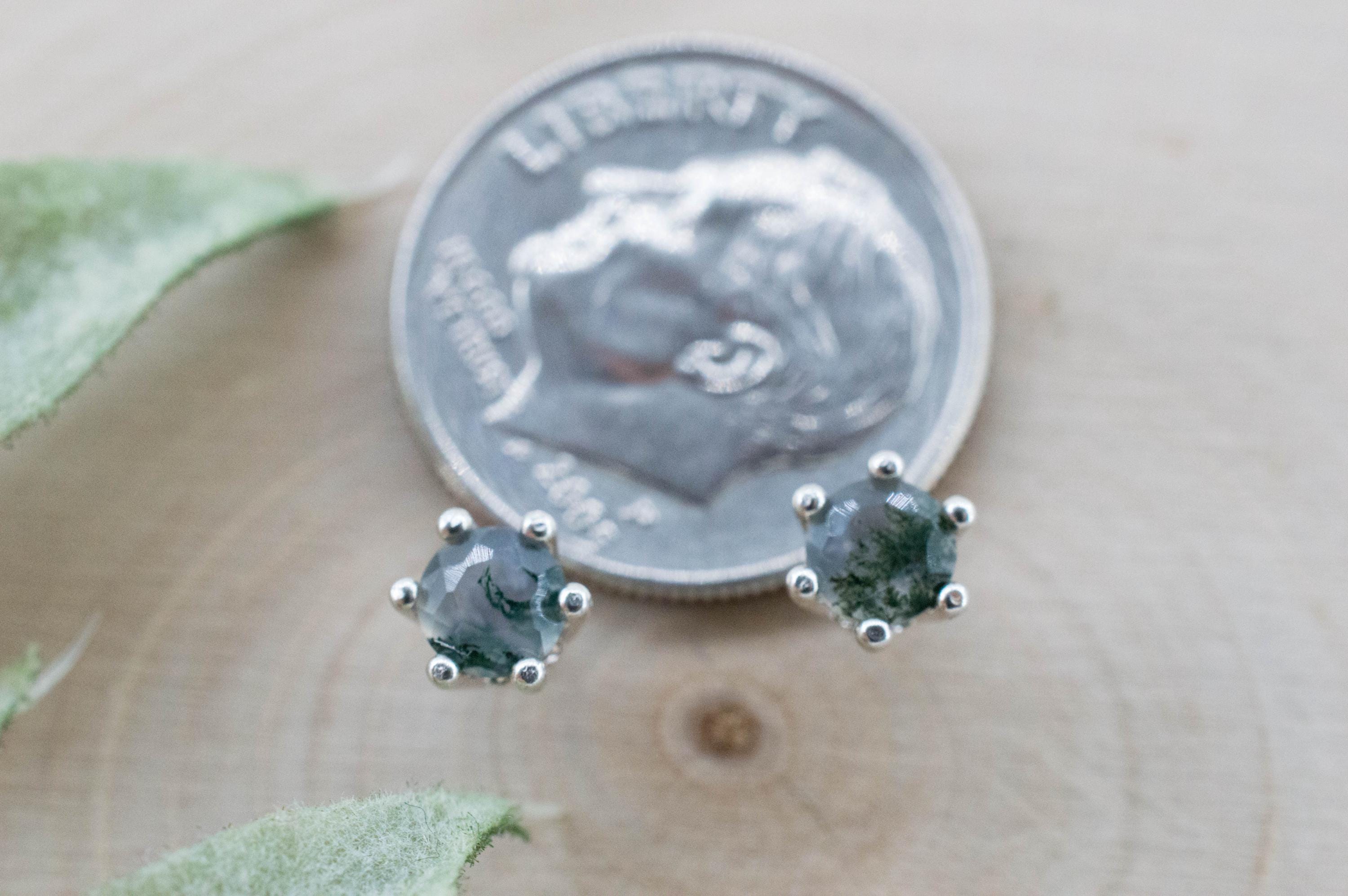 Green Moss Agate Earrings, Natural Untreated India Agate; 0.530cts