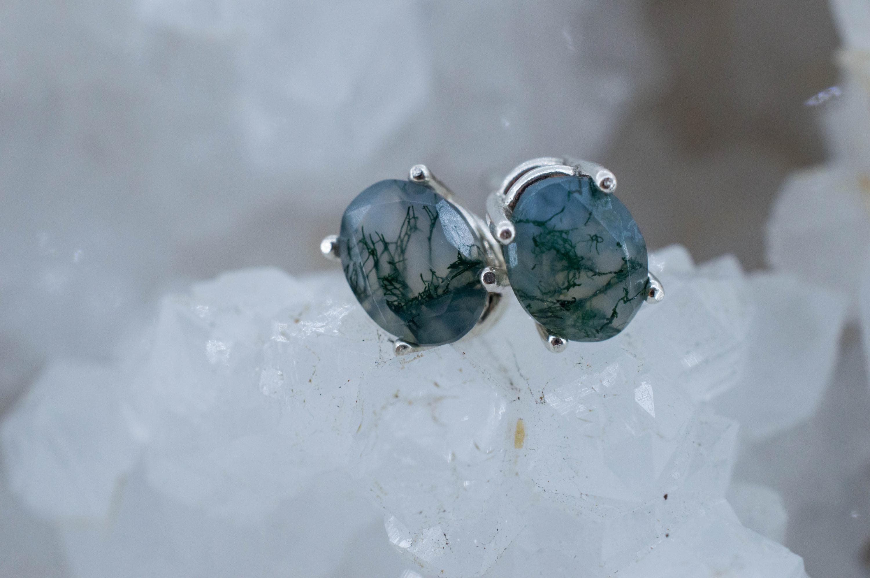 Green Moss Agate Earrings, Natural Untreated India Agate; 2.505cts