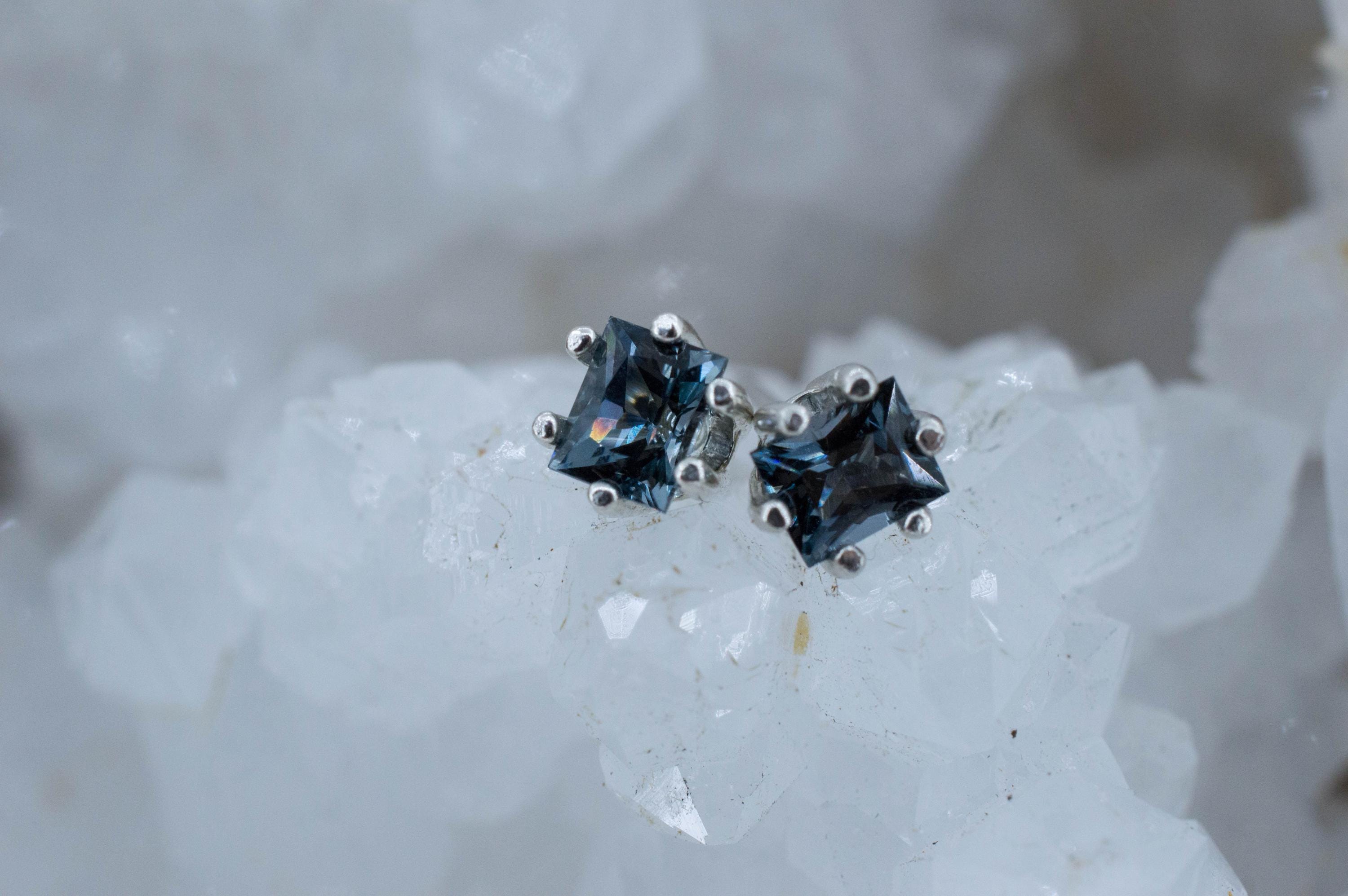 Gray Spinel Earrings; Natural Untreated Mozambique Spinel; 1.080cts