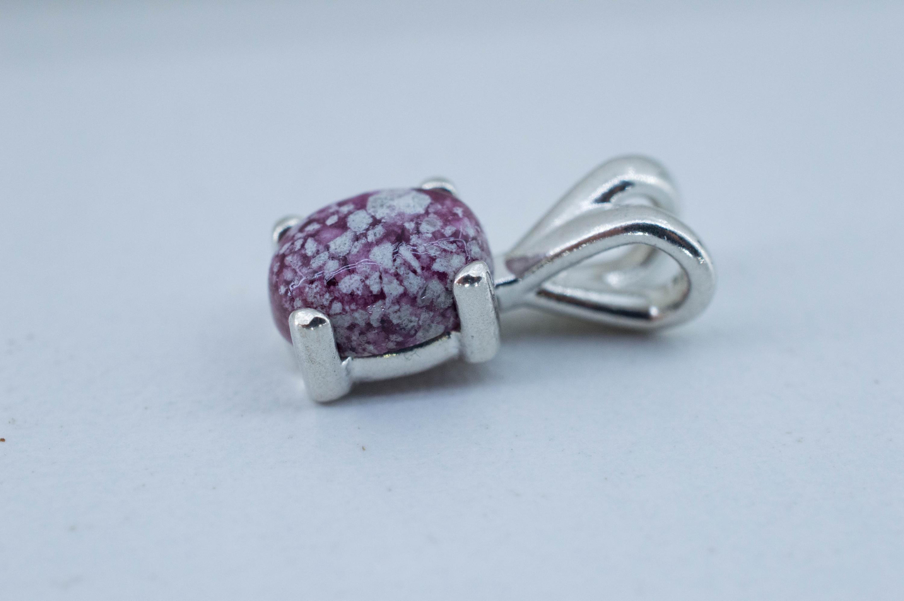 Red Beryl Pendant; Natural Untreated USA Bixbite in Matrix; 1.255cts