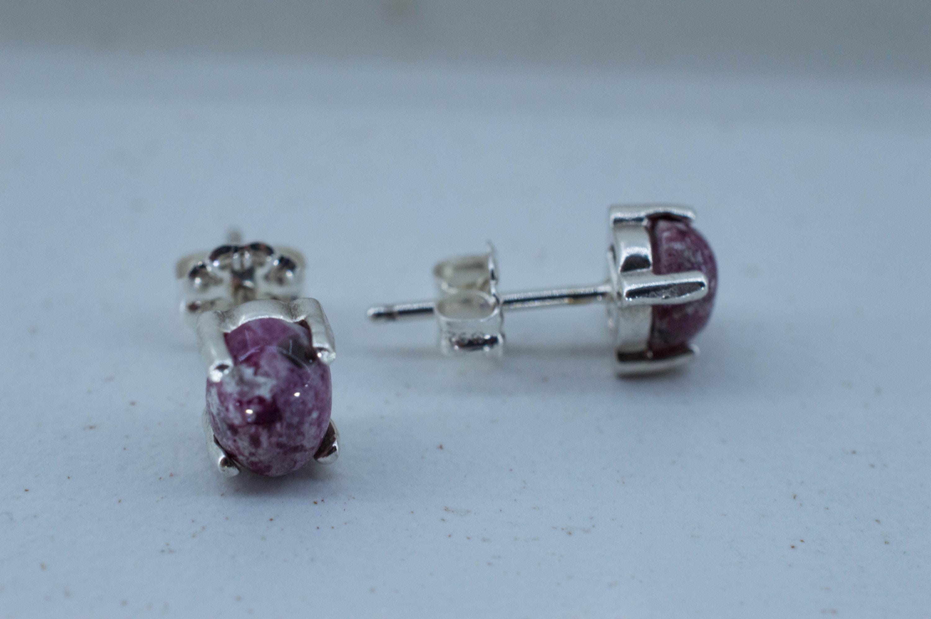 Red Beryl Earrings; Natural Untreated USA Bixbite in Matrix; 1.640cts