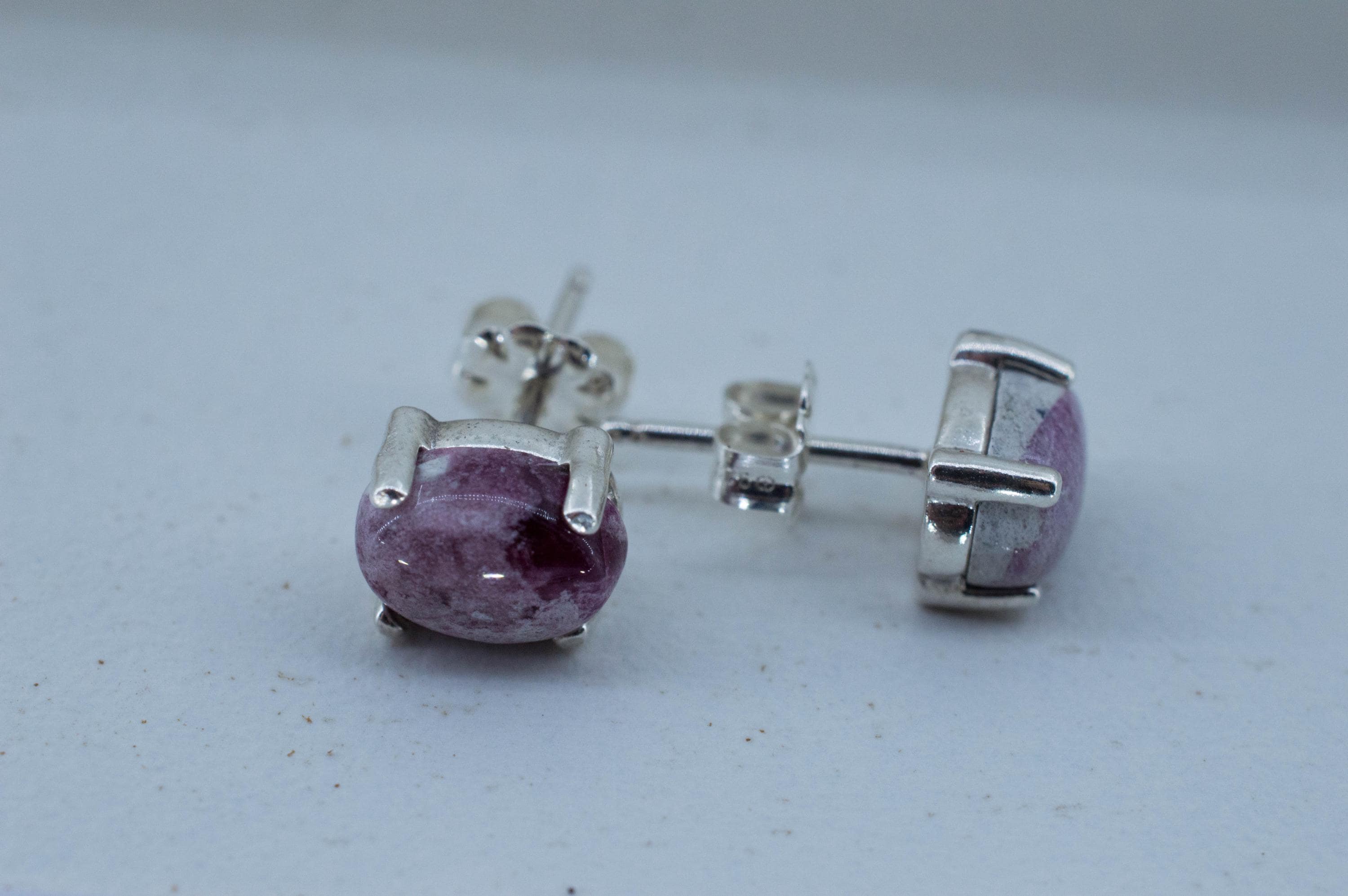 Red Beryl Earrings; Natural Untreated USA Bixbite in Matrix; 2.445cts