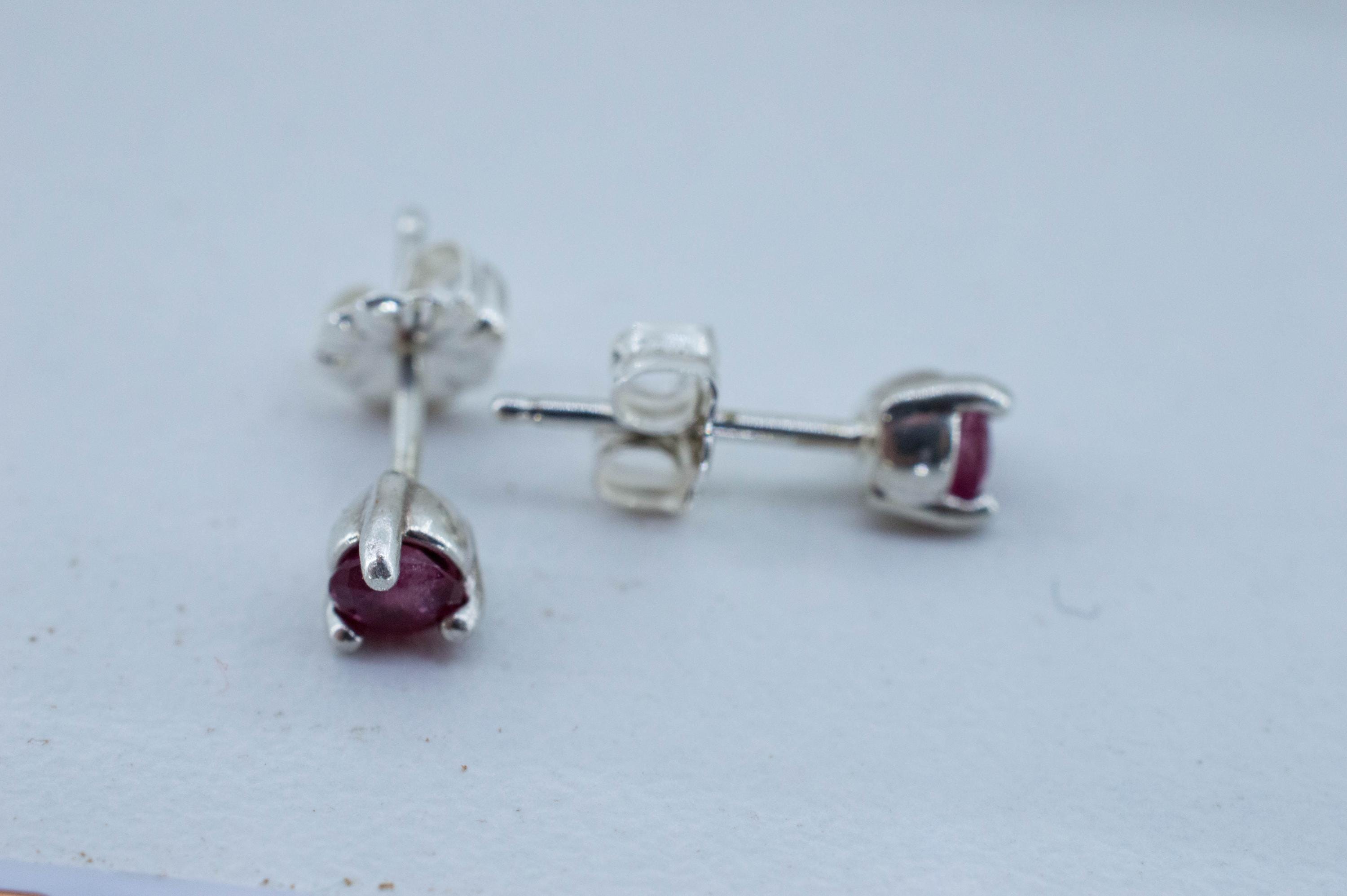 Red Beryl Earrings; Natural Untreated USA Bixbite; 0.310cts