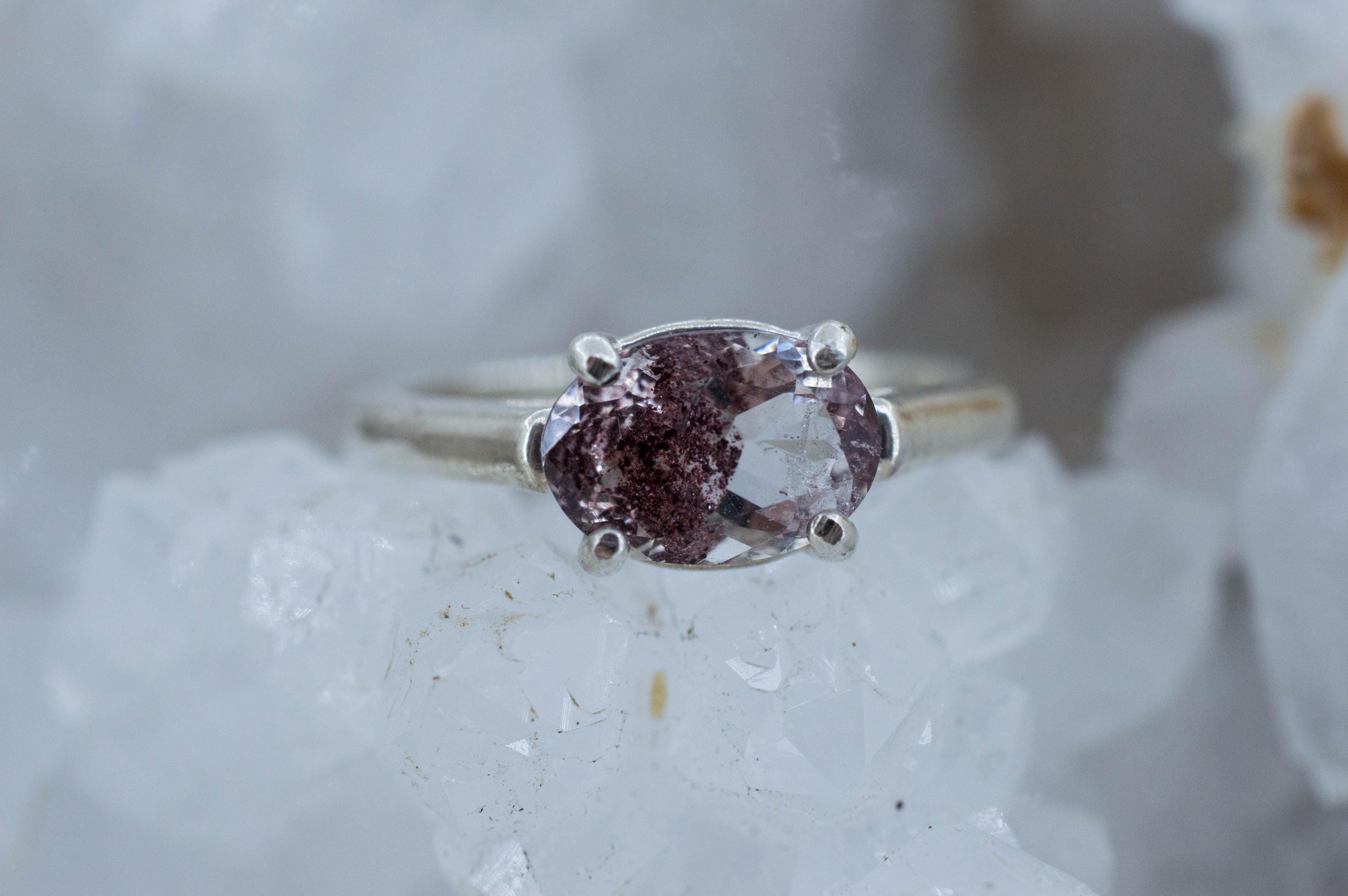 Hematite Quartz Ring; Natural Untreated India Sunset Phantom Quartz; 1.410cts