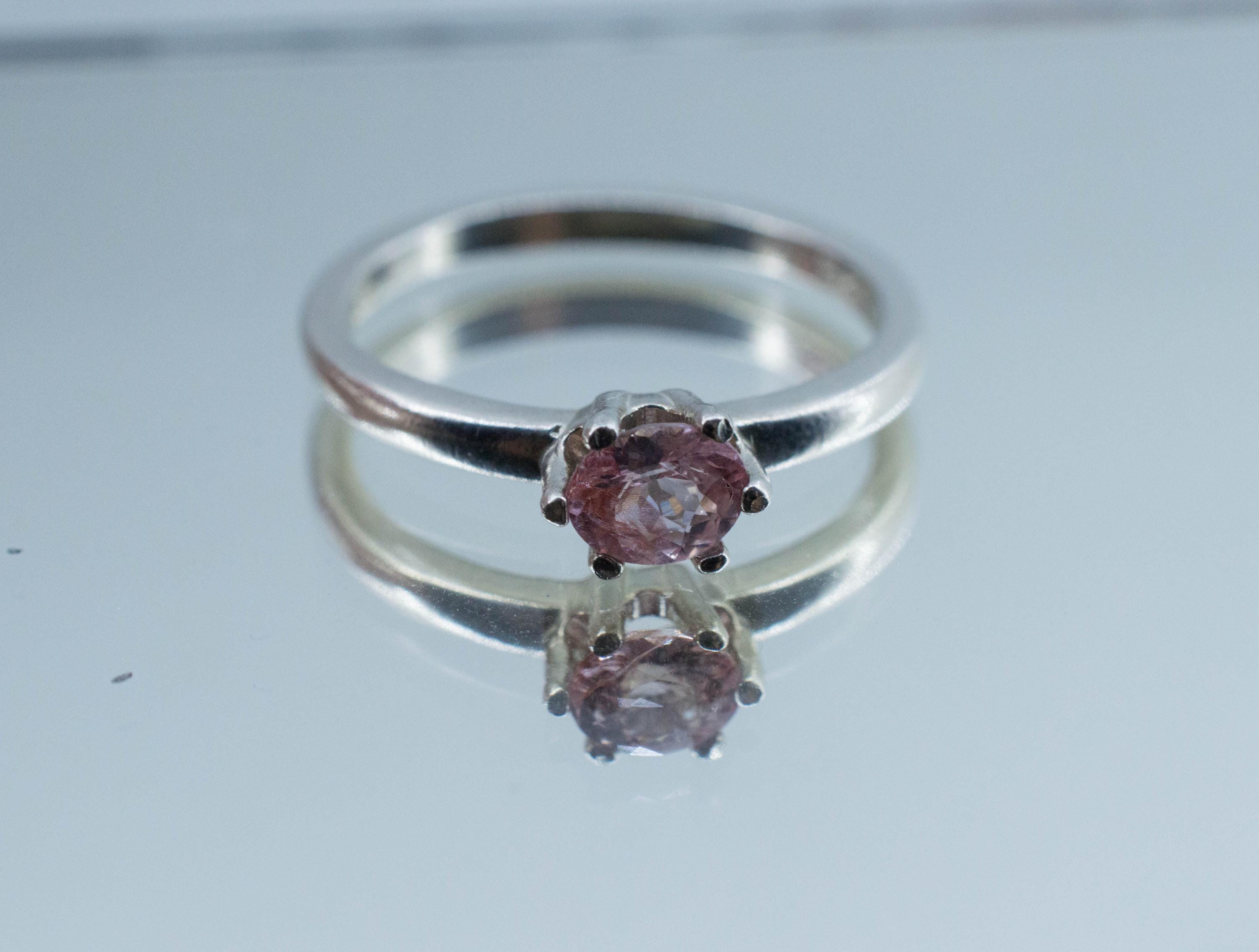 Padparadscha Sapphire Ring, Natural Untreated Sri Lanka Sapphire; 0.510cts