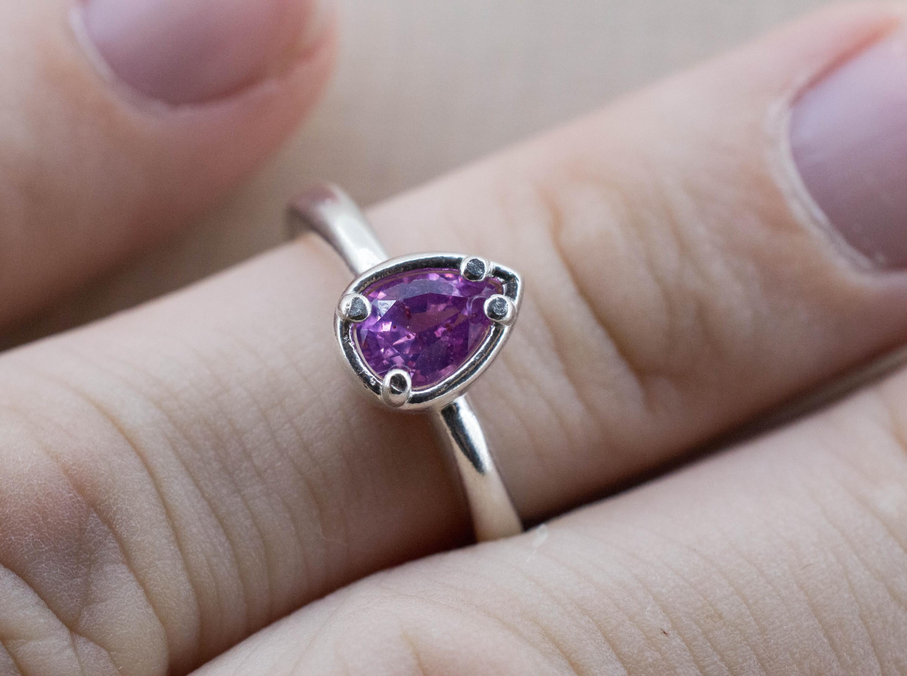 Pink Sapphire Ring, Natural Untreated Sri Lanka Sapphire; 0.820cts