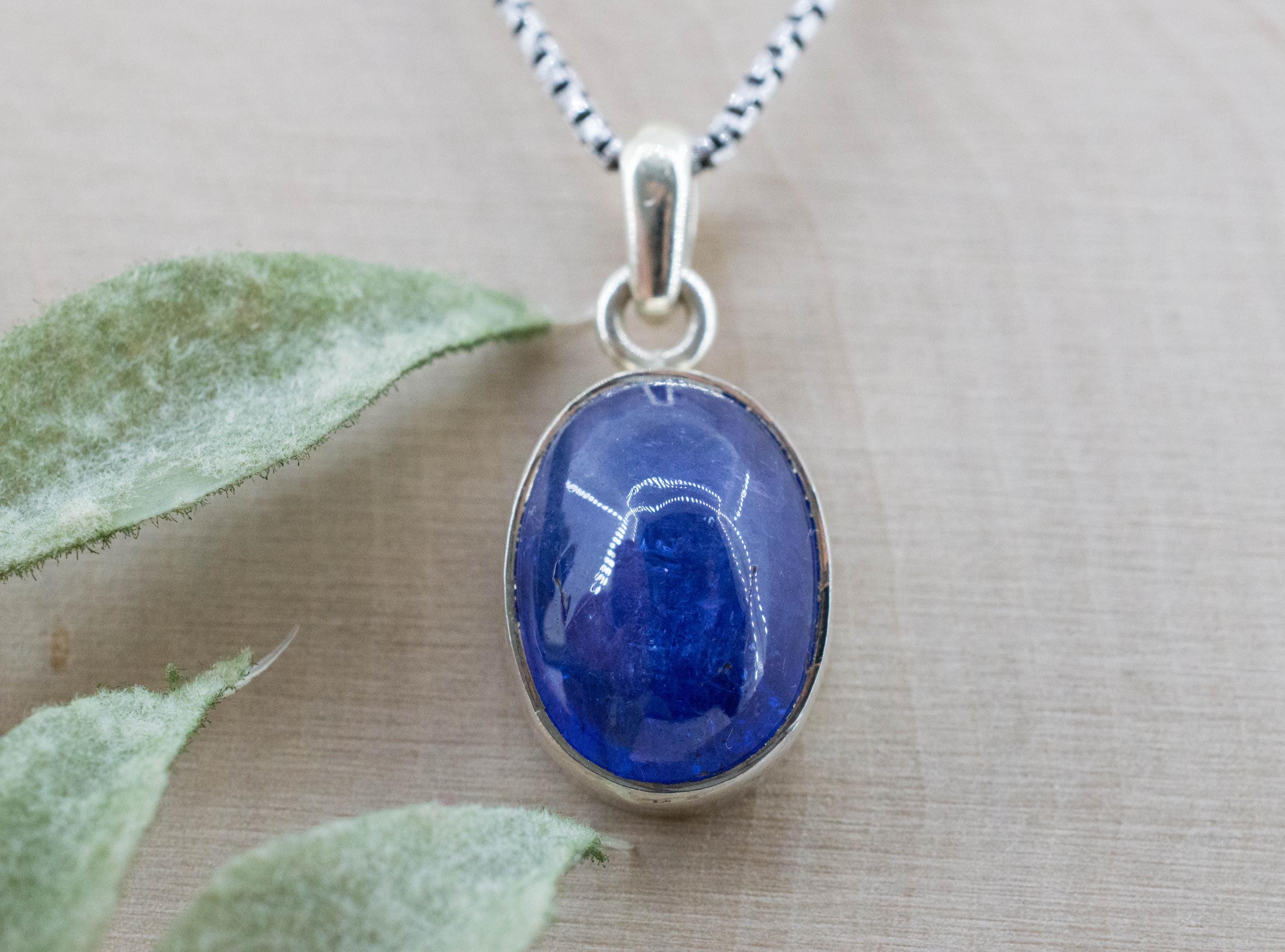 Tanzanite Pendant; Natural Tanzania Tanzanite; 7.950cts
