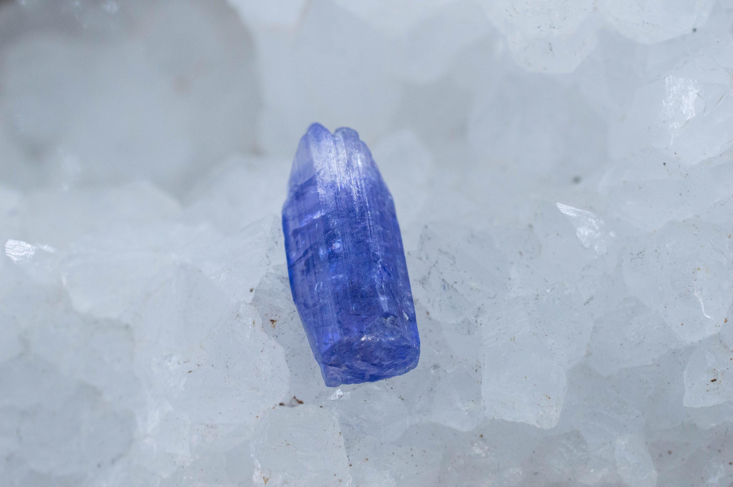 Tanzanite Crystal; Natural Untreated Tanzania Raw Tanzanite; 6.645cts