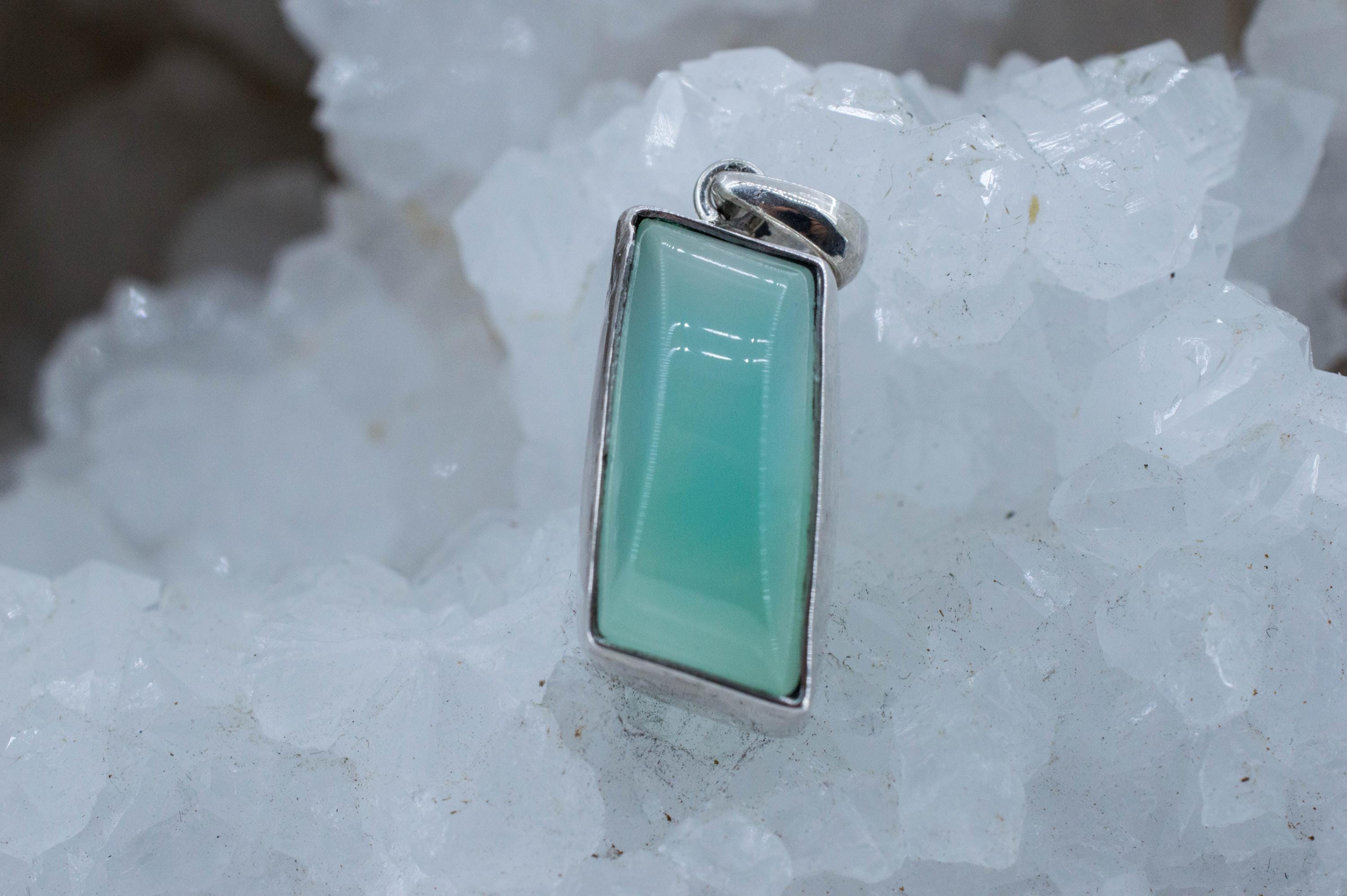 Chrysoprase Pendant; Natural Untreated Australia Chrysoprase; 10.210cts