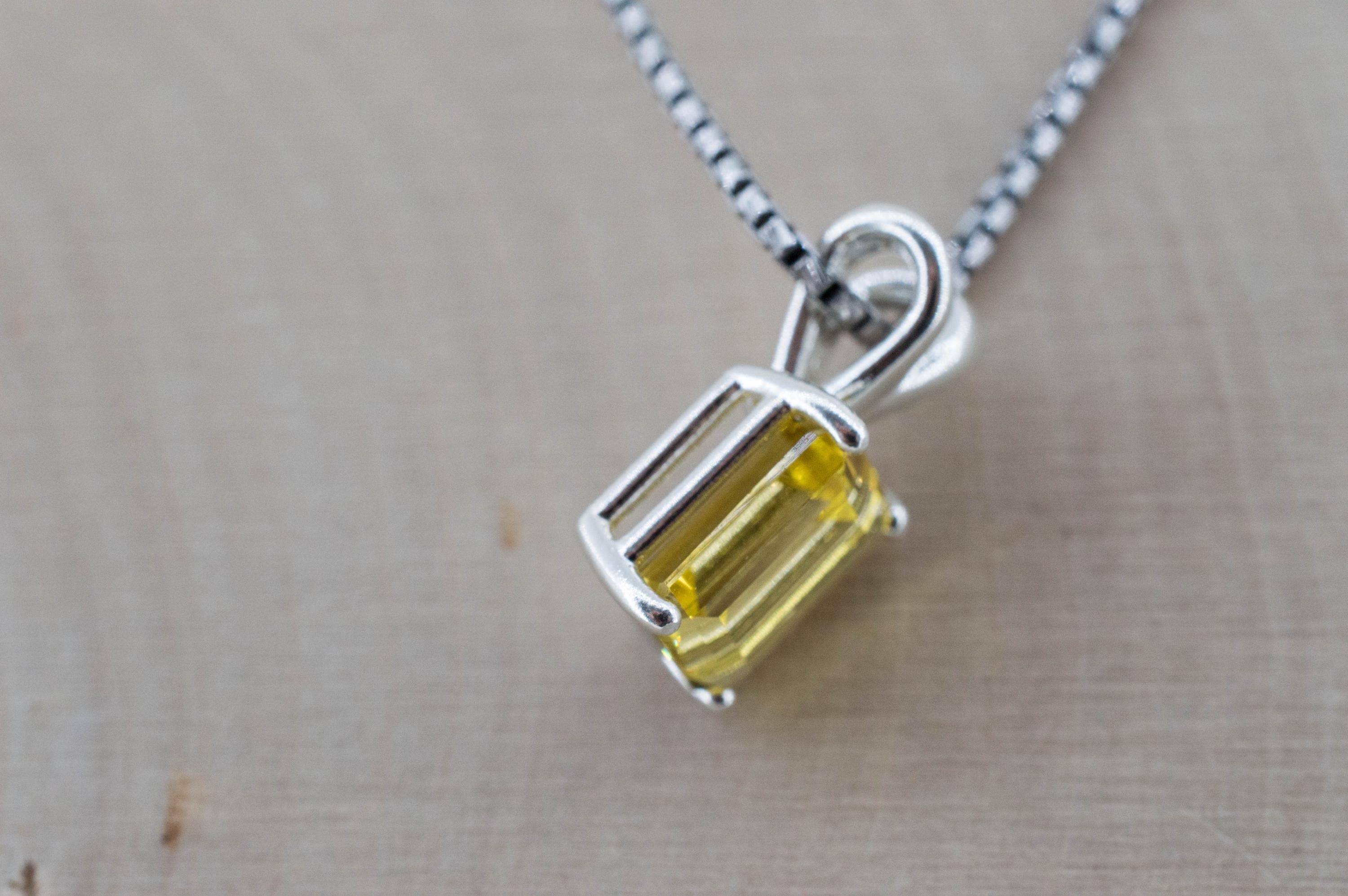 Heliodor Pendant, Natural Untreated Brazil Golden Beryl; 2.255cts