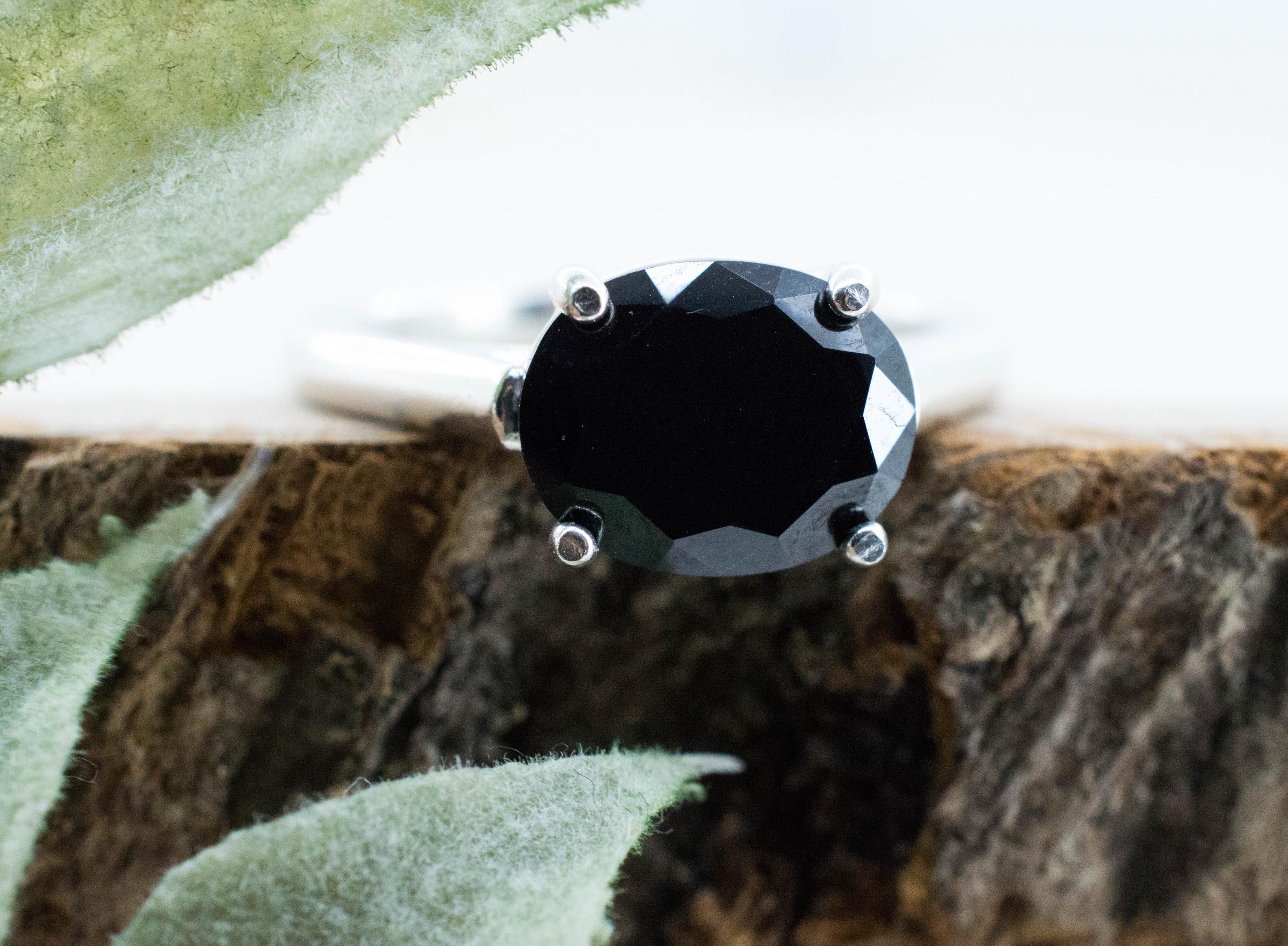 Black Spinel Ring, Natural Untreated Thailand Spinel; 2.870cts