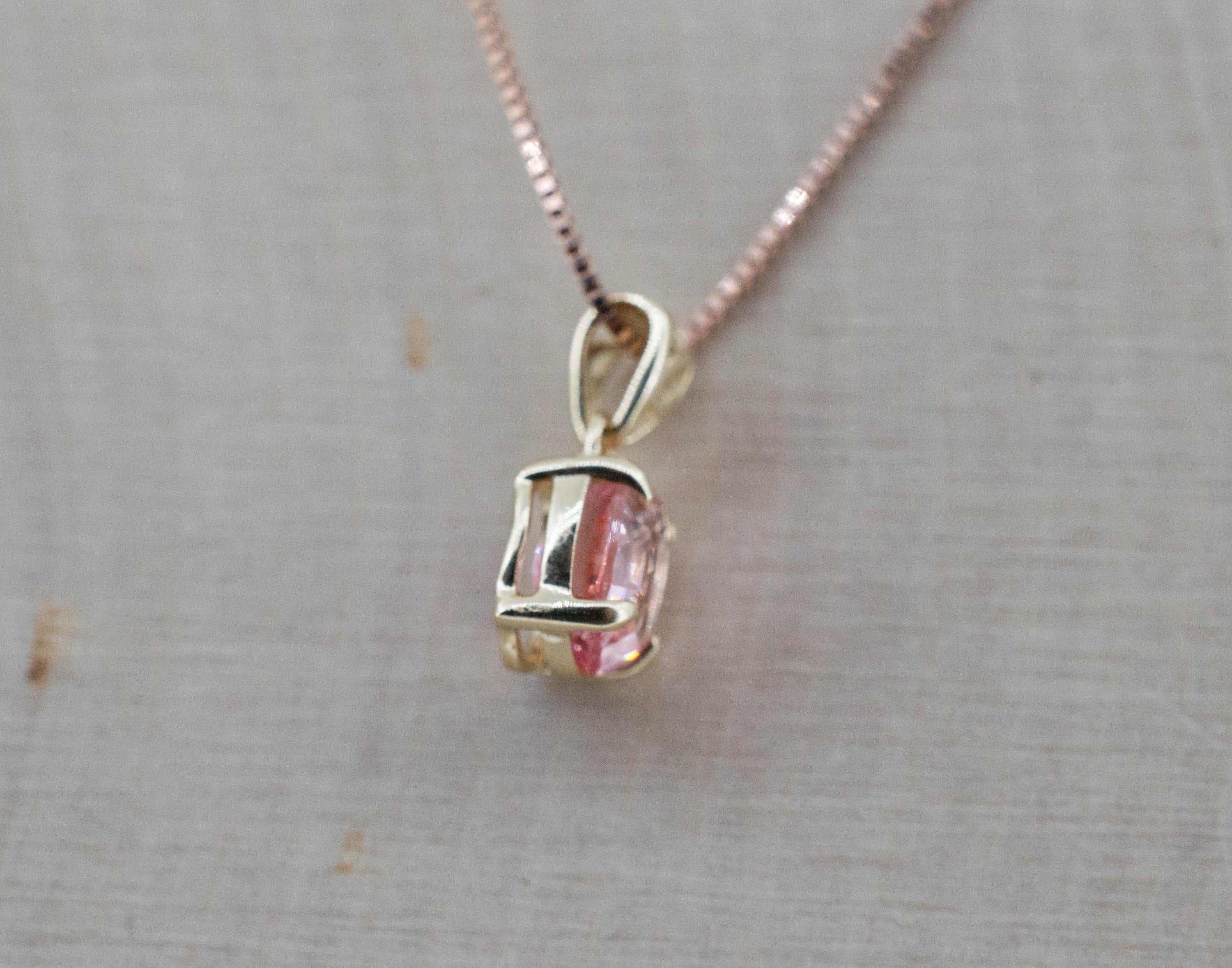 Padparadscha Sapphire Pendant; Natural Untreated Madagascar Peach Sapphire; 0.970cts