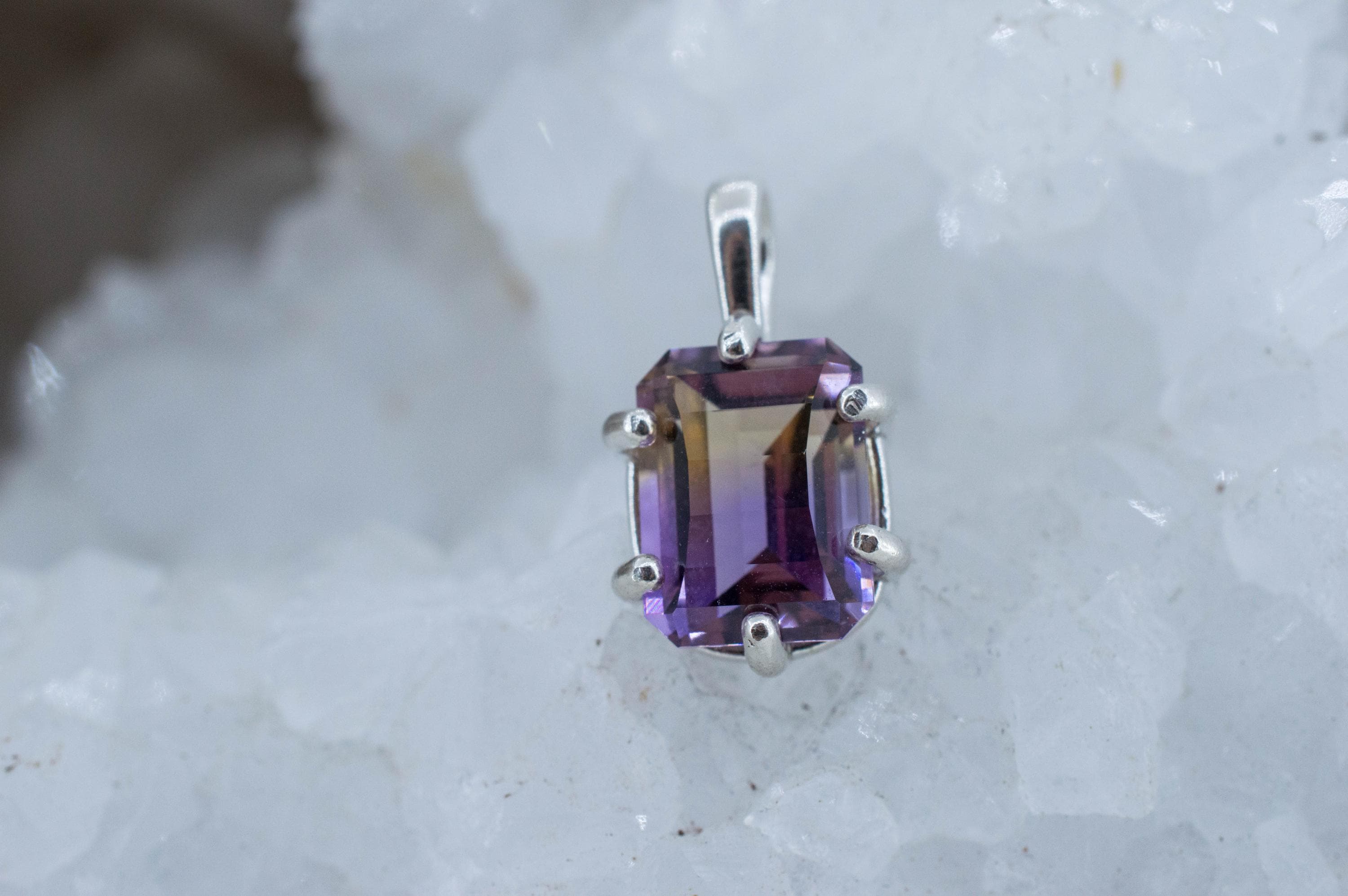 Ametrine Pendant; Natural Untreated Bolivia Ametrine; 4.310ct