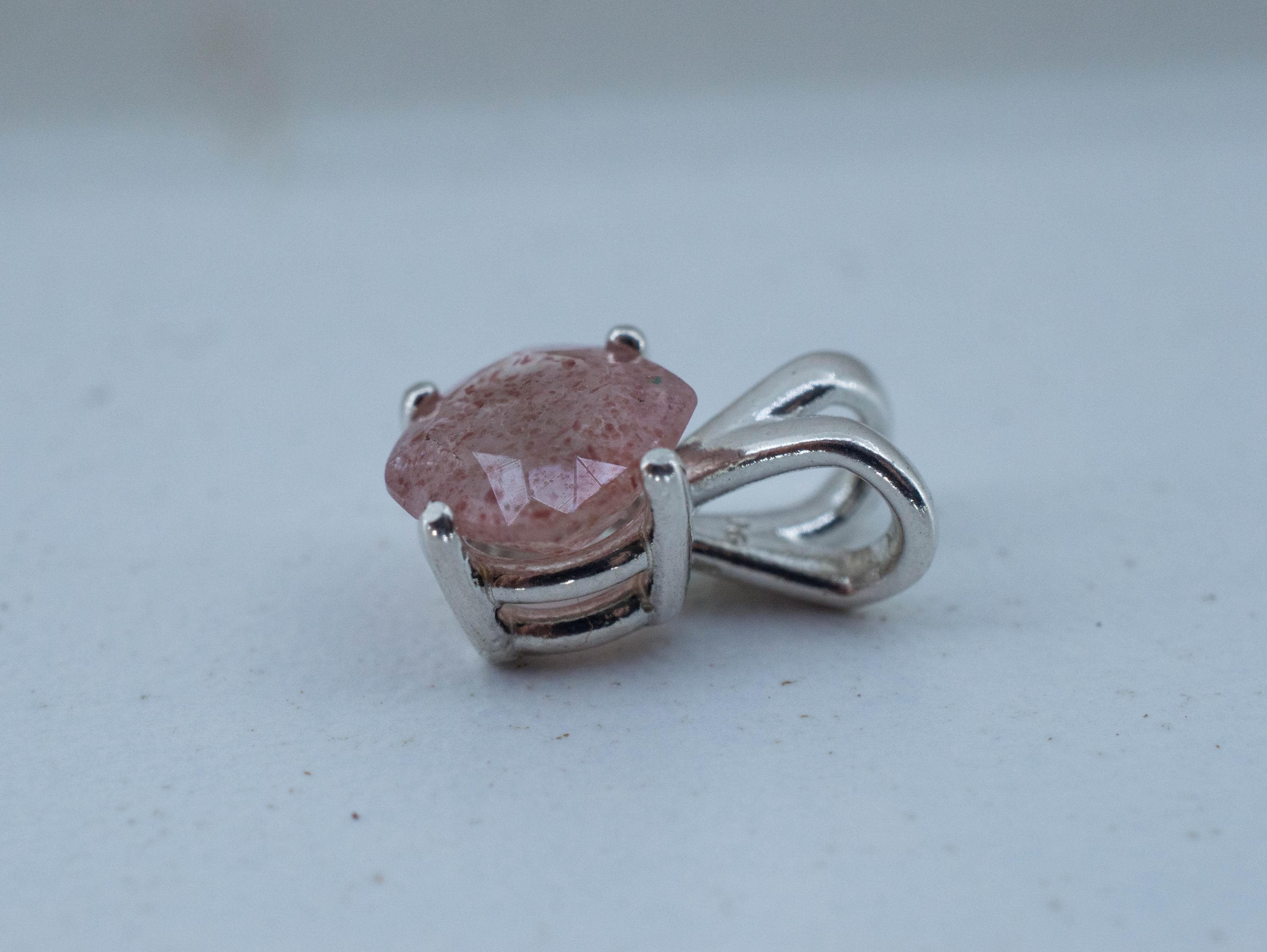 Strawberry Quartz Pendant; Natural Untreated Kazakhstan Strawberry Quartz; 1.310cts
