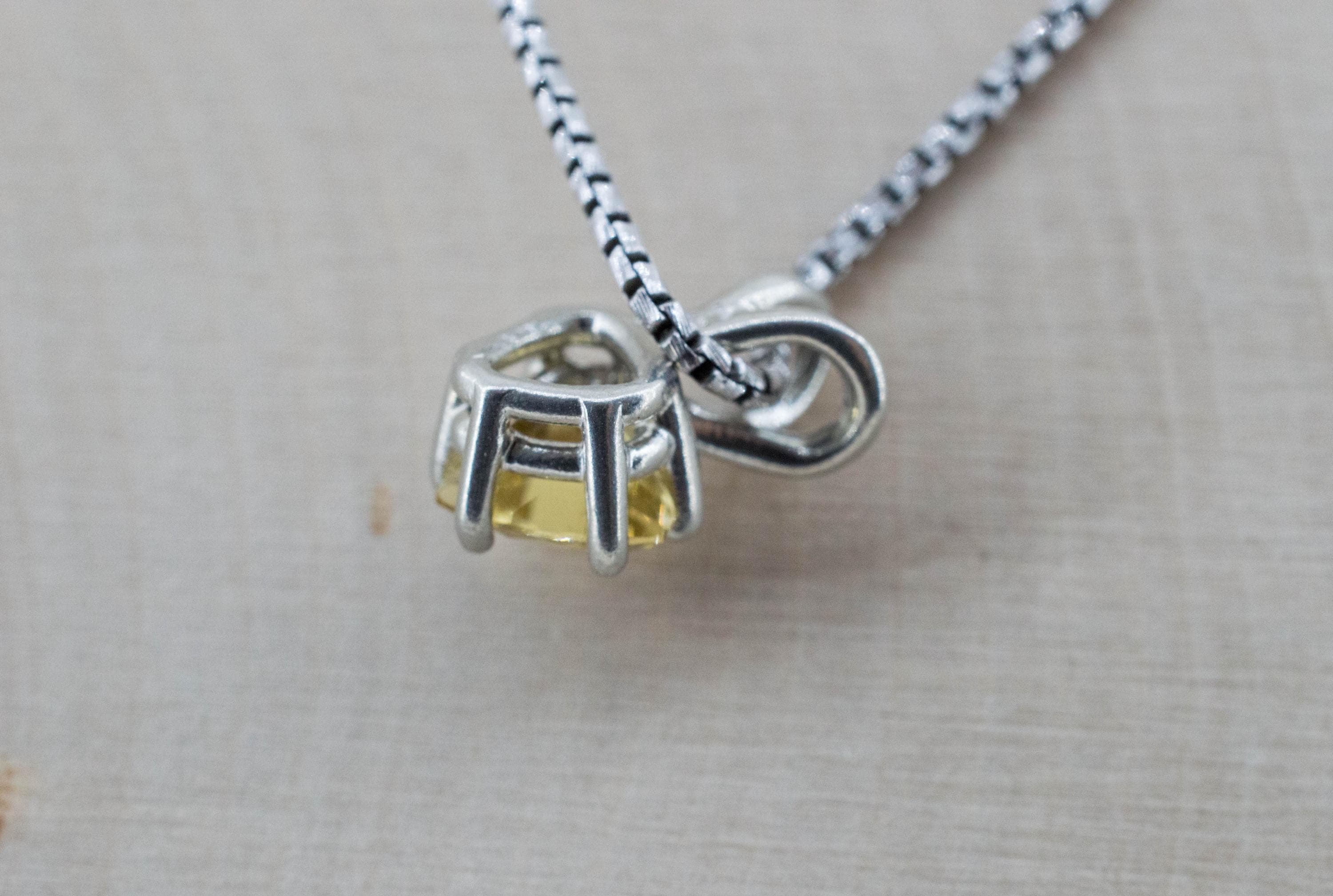 Heliodor Pendant, Natural Untreated Brazil Golden Beryl; 1.050cts