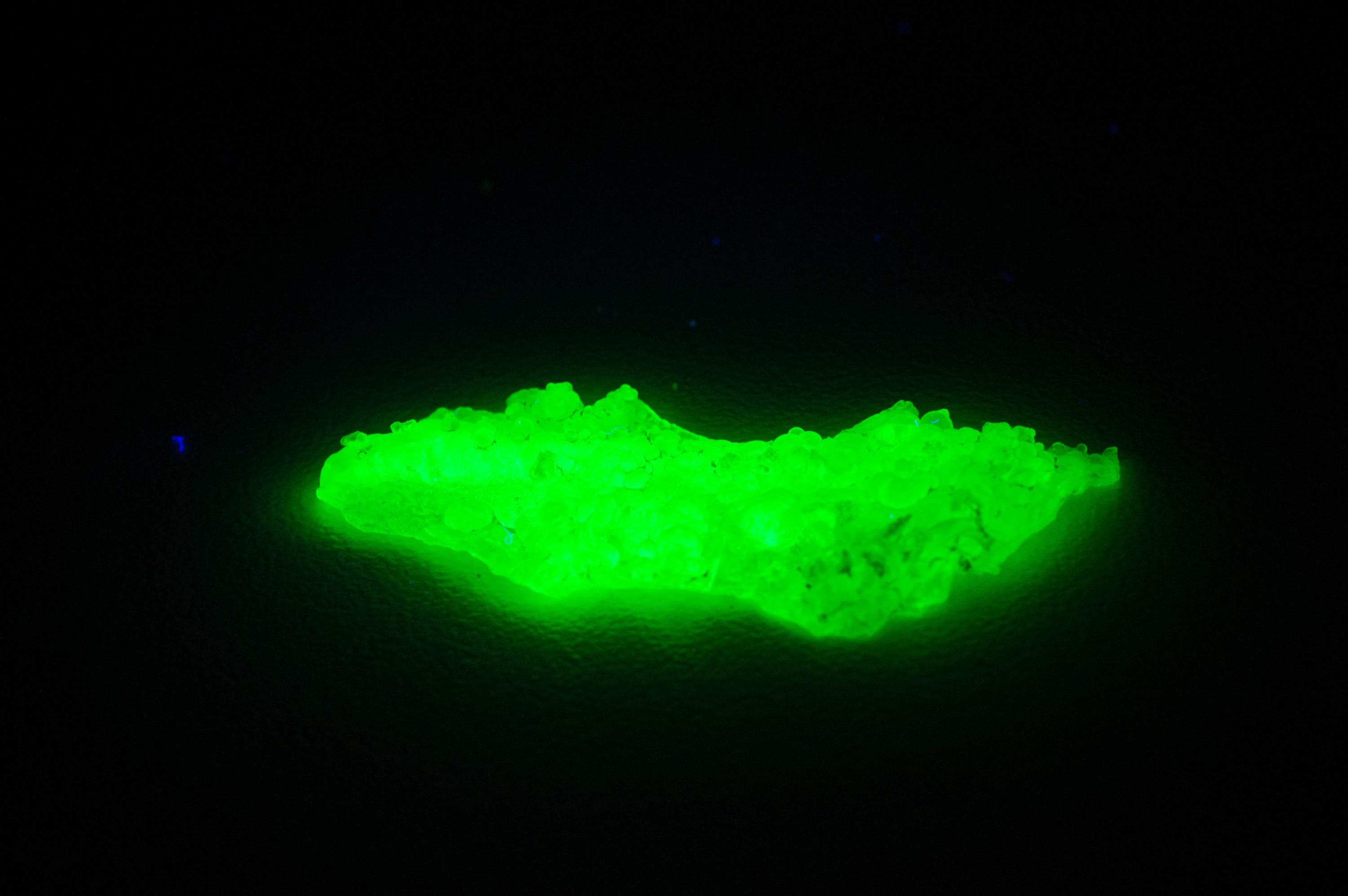 Hyalite Opal Specimen; Natural Untreated Erongo Namibia Fluorescent Opal; 9.580cts