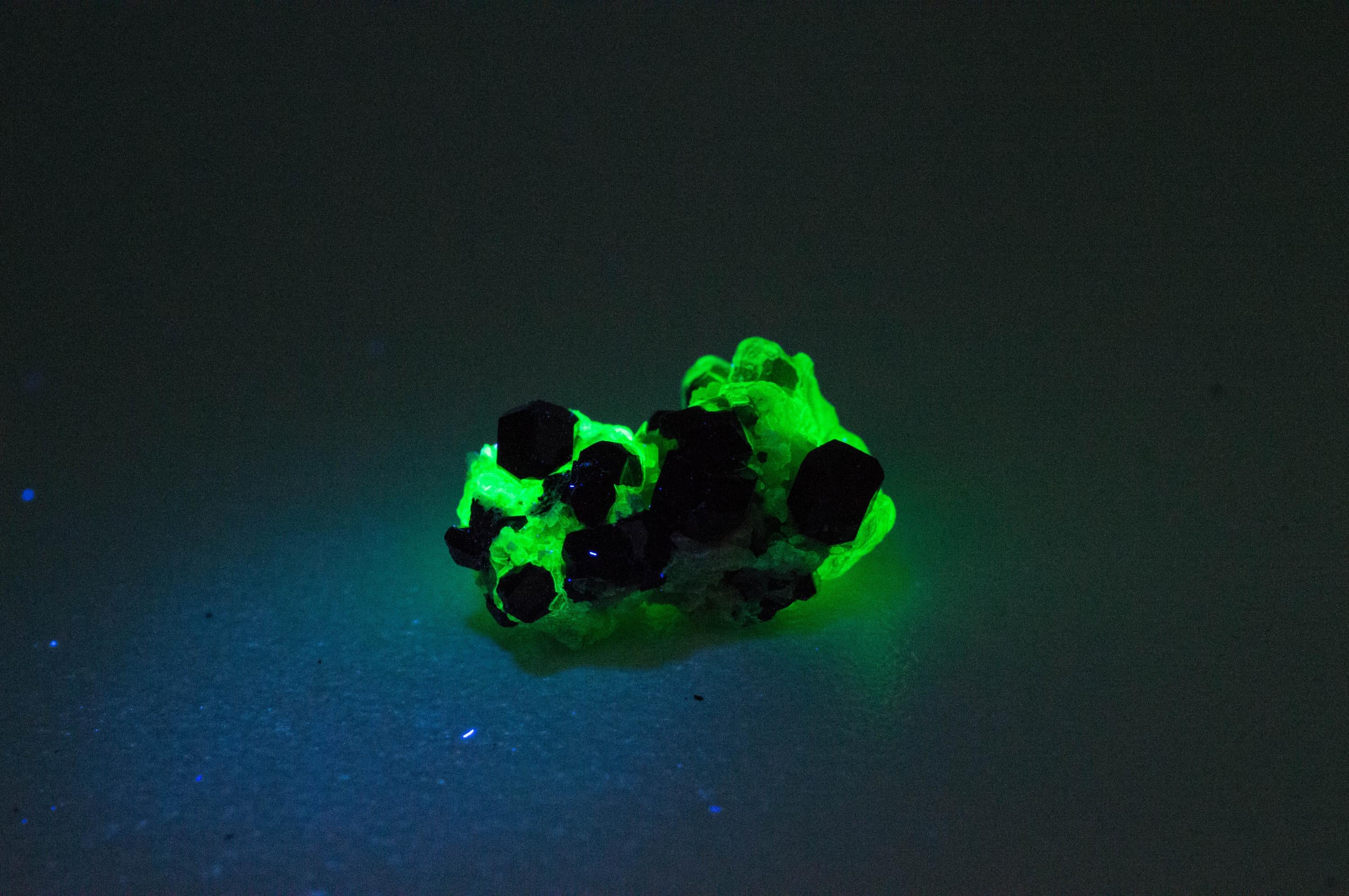 Hyalite Opal and Black Tourmaline Specimen; Natural Untreated Erongo Namibia Fluorescent Opal; 16.005cts