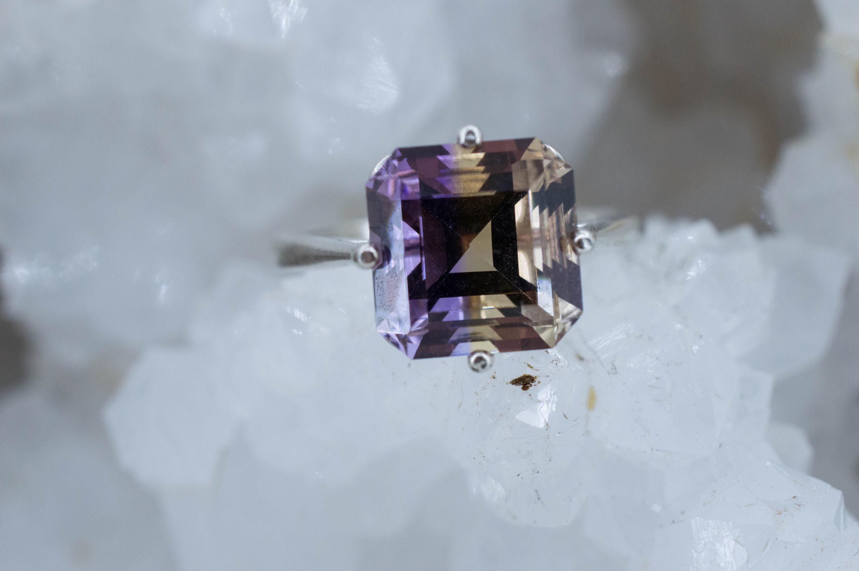 Ametrine Ring, Natural Untreated Bolivia Ametrine; 5.075cts