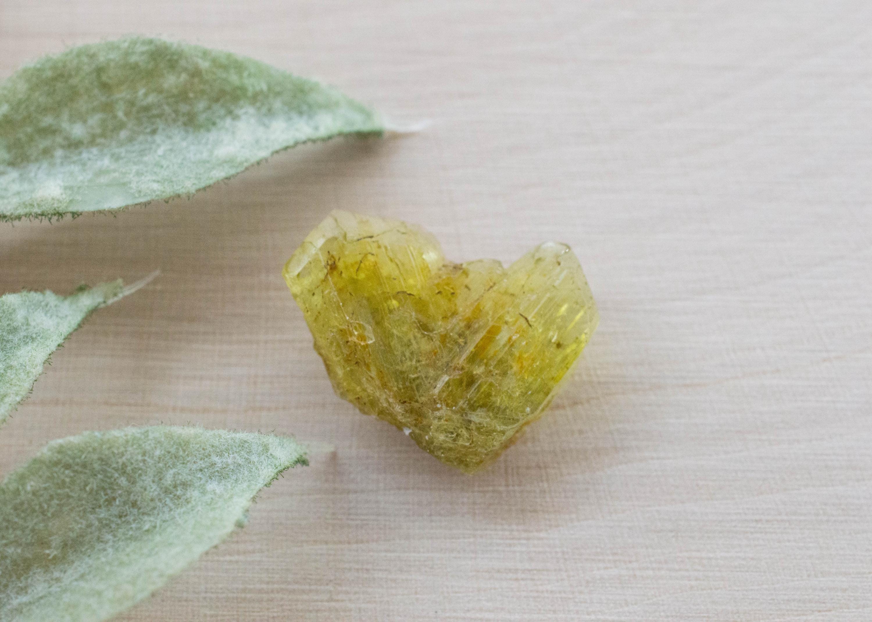 Chrysoberyl Pegmatite, Natural Untreated Twin Chrysoberyl Specimen; 6.710cts