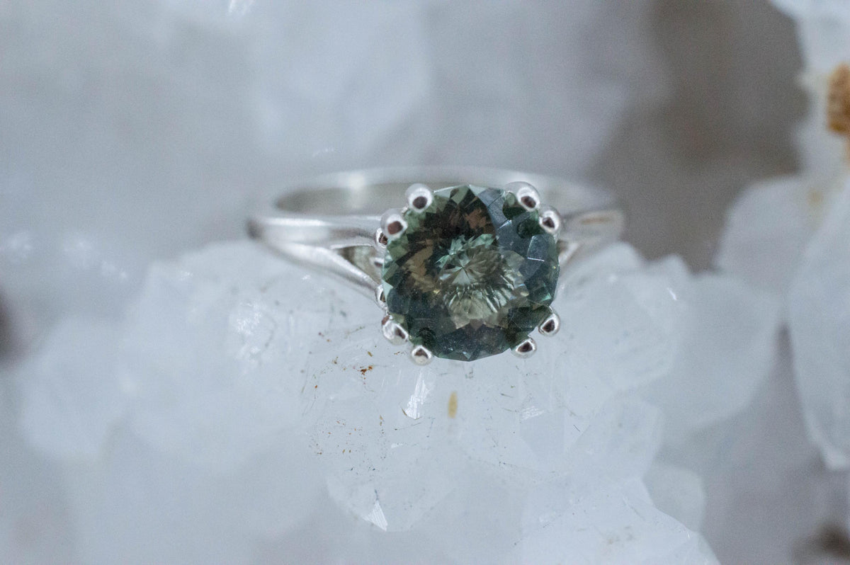 Prasiolite Ring, Natural Brazil Green Amethyst; 1.850cts