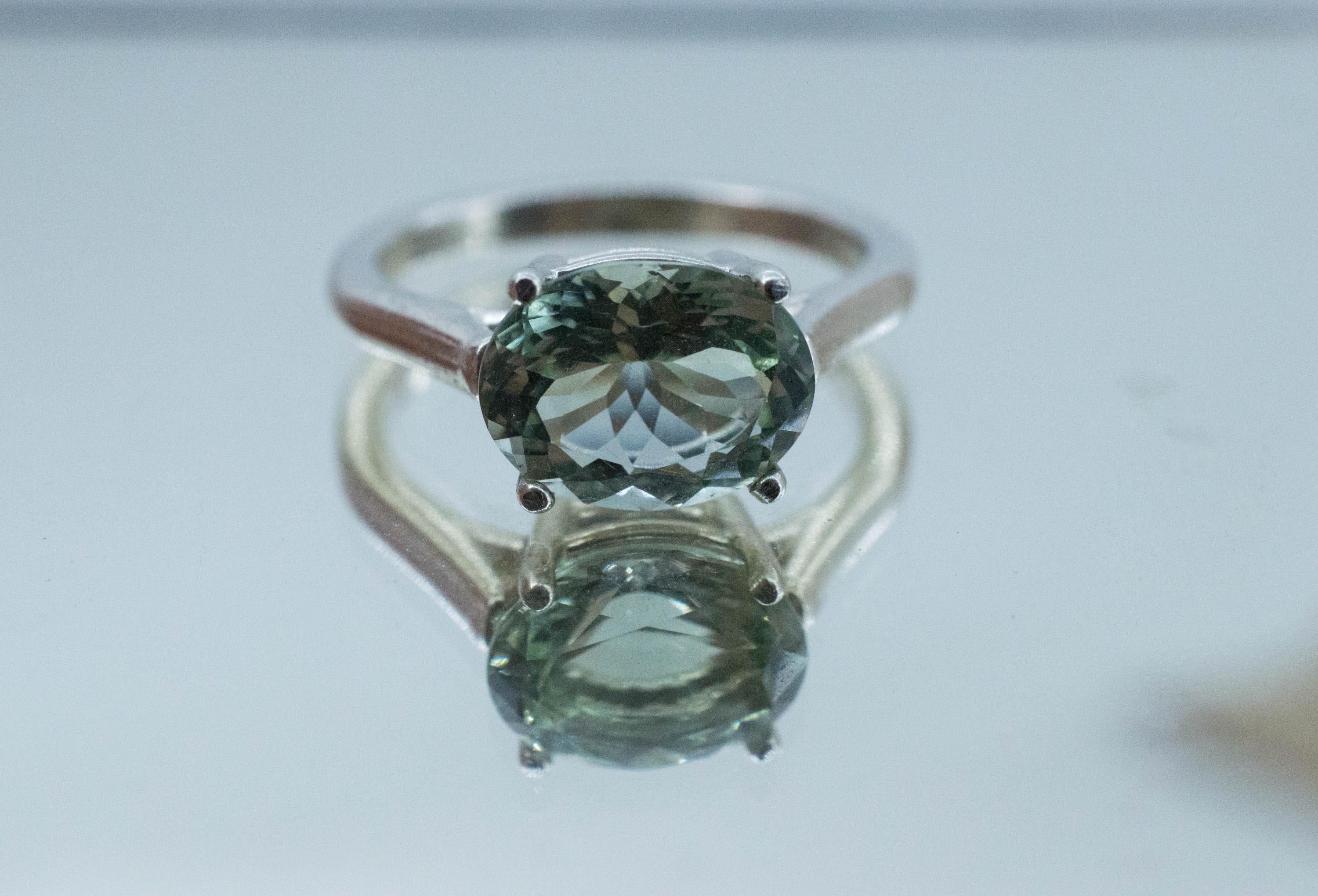 Prasiolite Ring, Natural Brazil Green Amethyst; 2.595cts