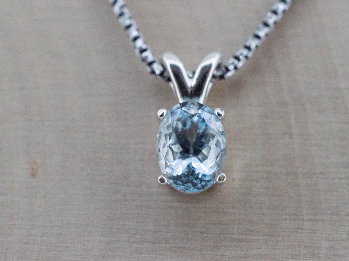 Aquamarine Pendant; Natural Untreated Mozambique Aquamarine; 1.375cts